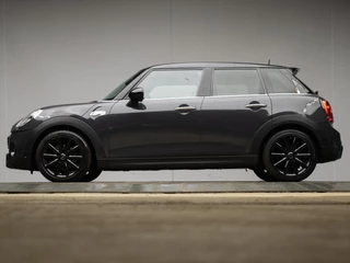 Mini Mini 2.0 Cooper S Sport (PANORAMADAK,NAVI,HARMAN/KARDON,PDC,LED,STOELVERWARMING,DAB,SPORTSTOELEN,LM VELGEN,NETTE STAAT)