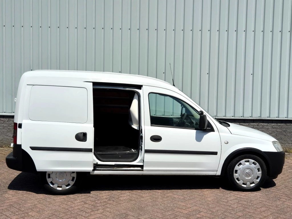 Hoofdafbeelding Opel Combo