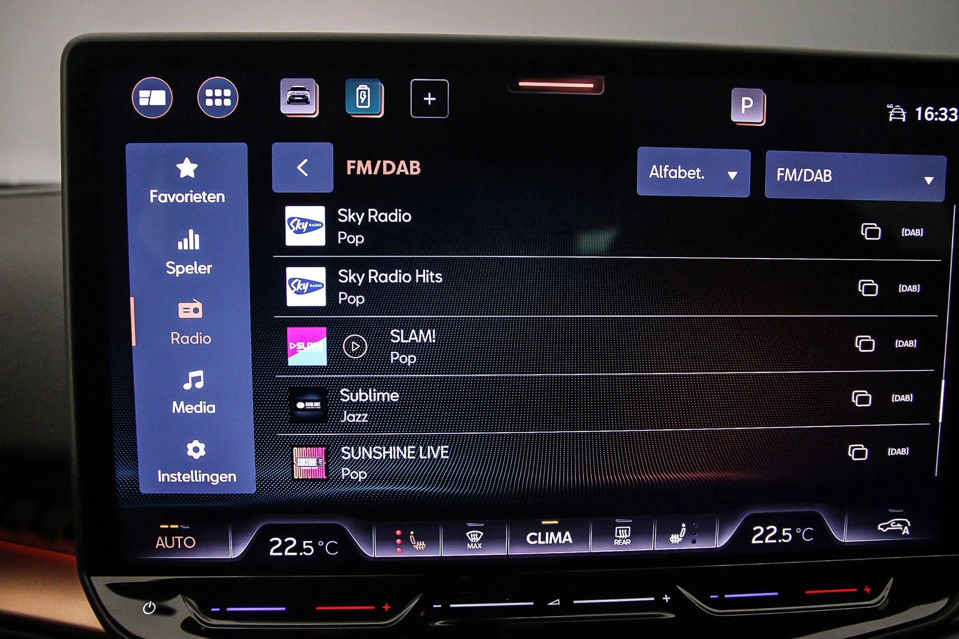 Hoofdafbeelding CUPRA Tavascan