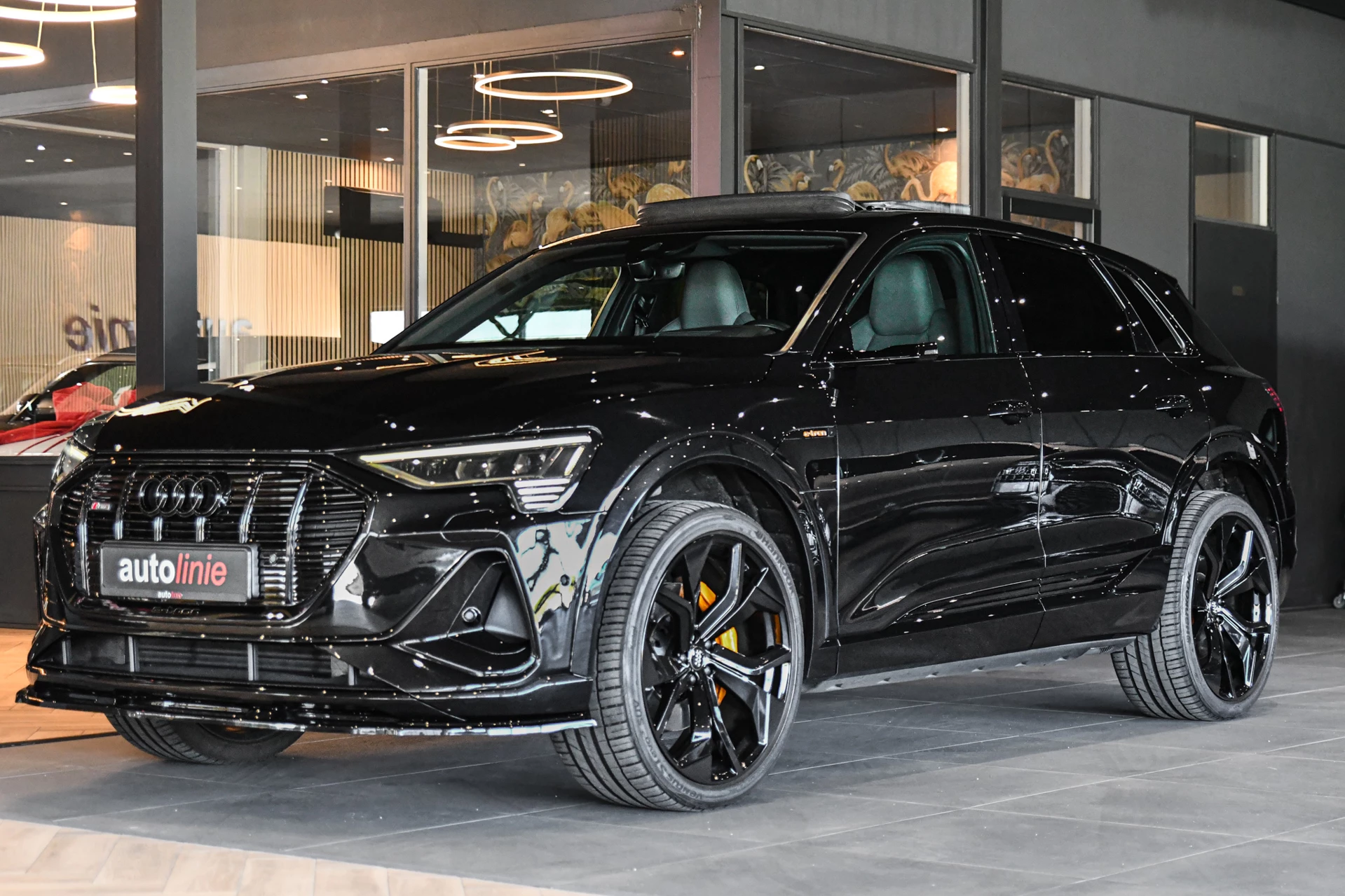 Hoofdafbeelding Audi e-tron