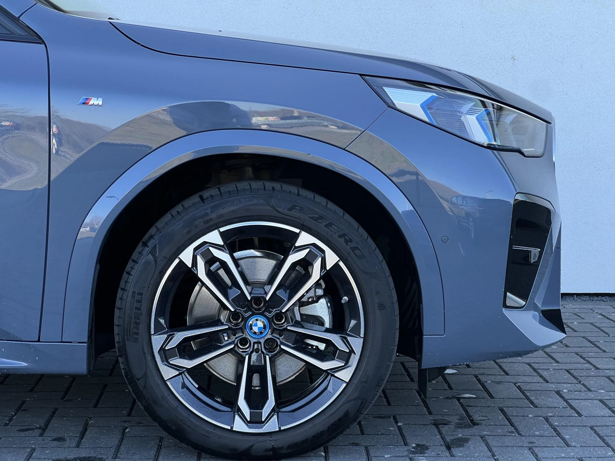 Hoofdafbeelding BMW iX2