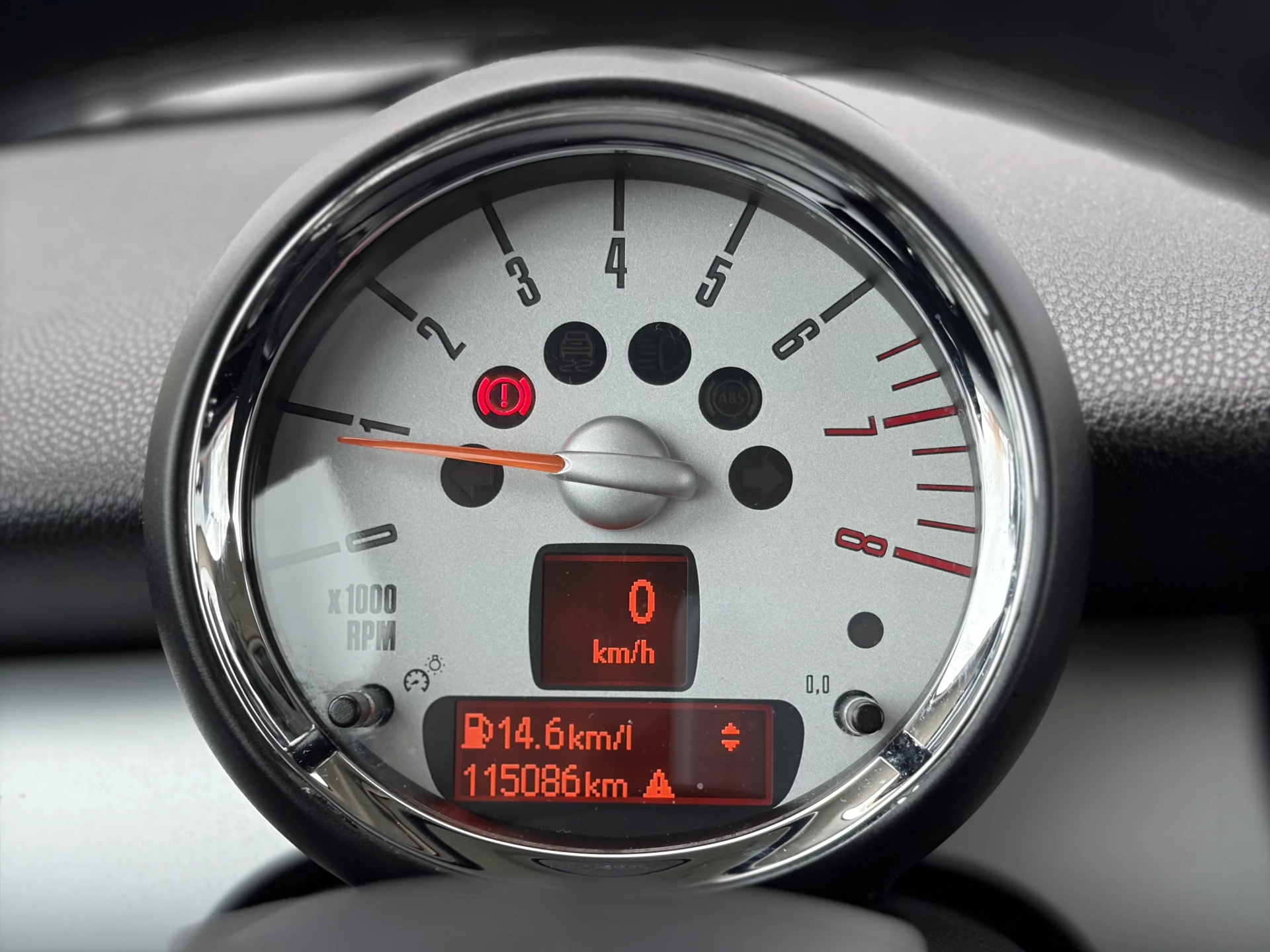 Hoofdafbeelding MINI One