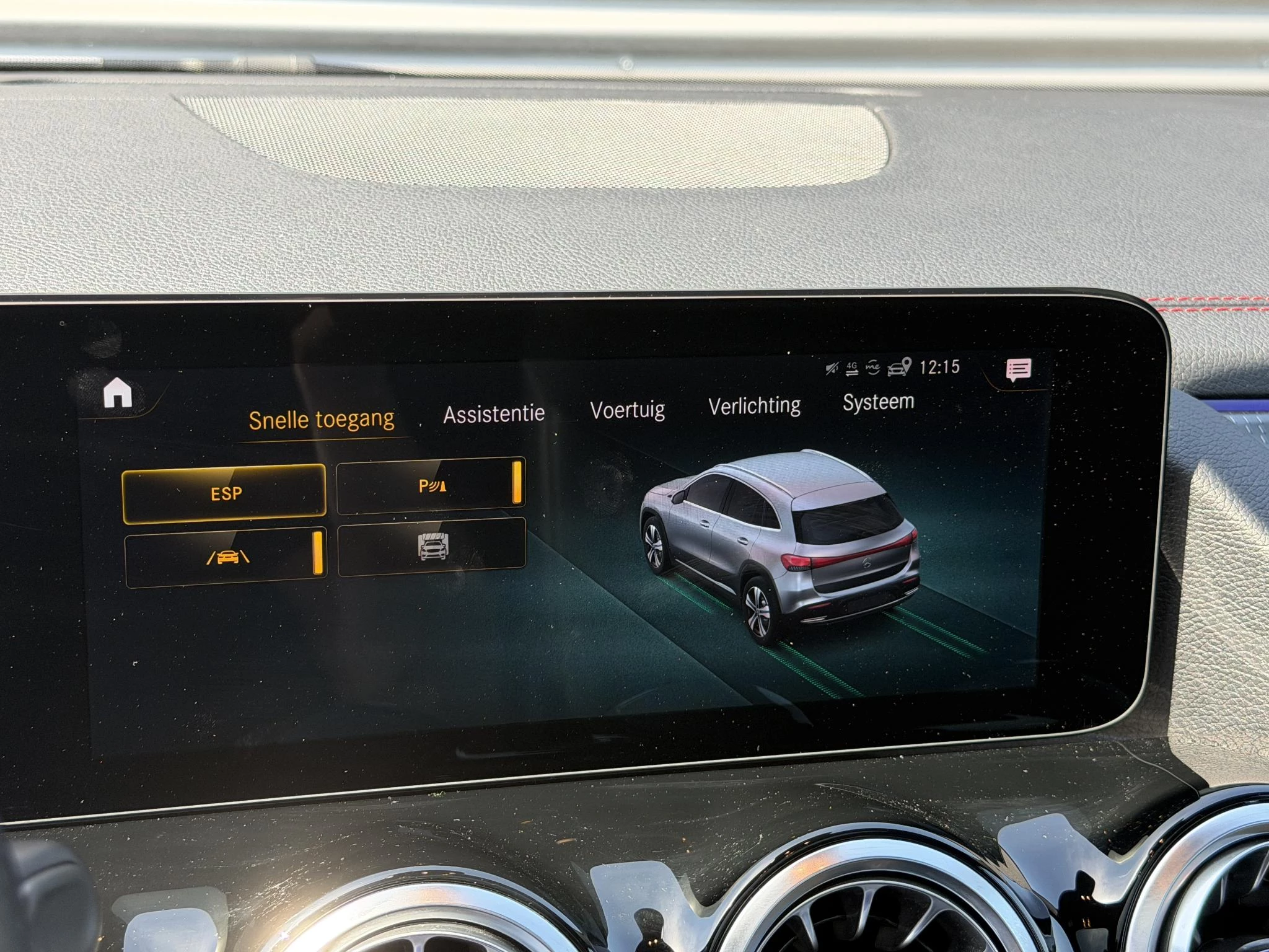 Hoofdafbeelding Mercedes-Benz EQA