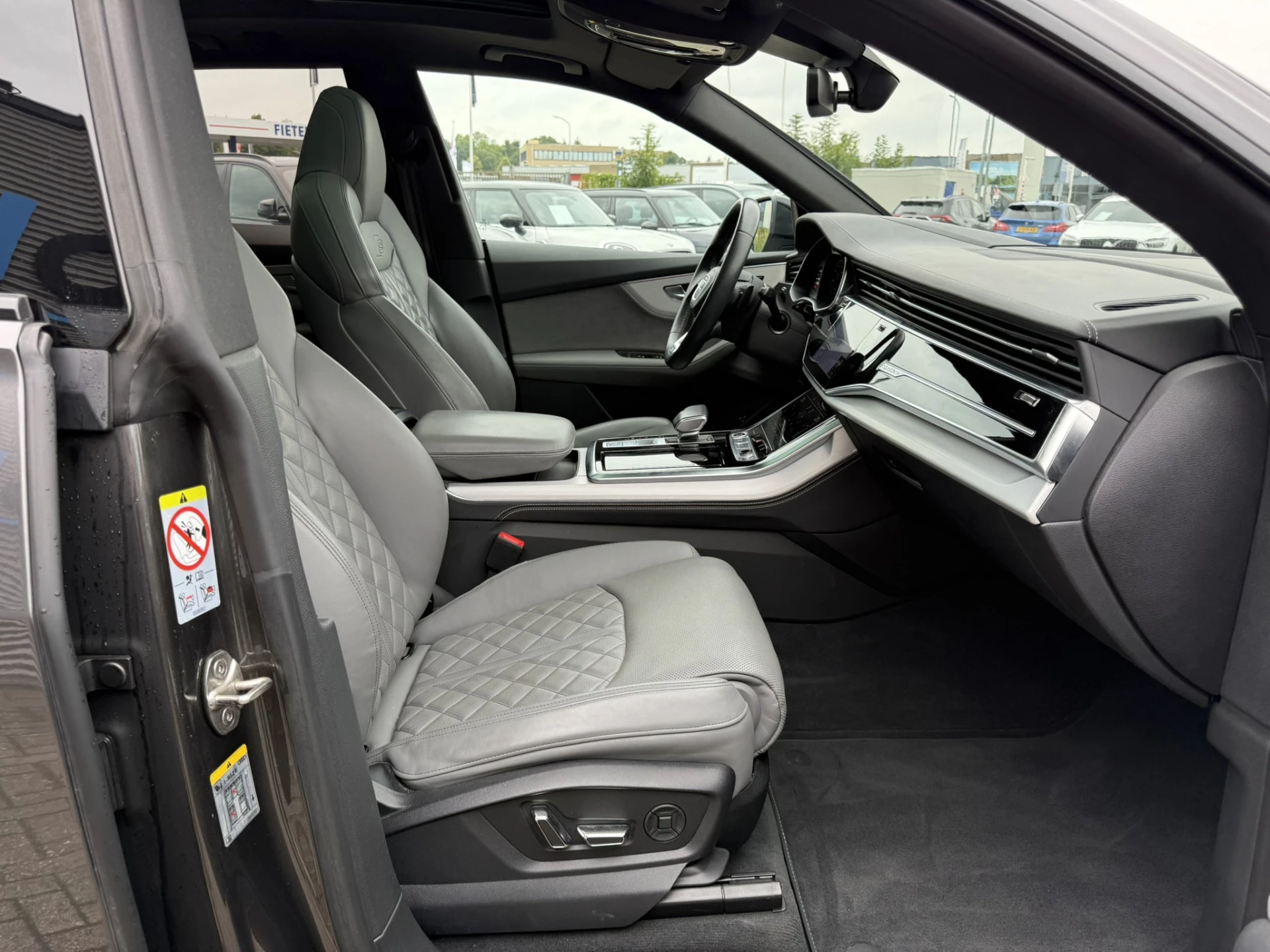 Hoofdafbeelding Audi Q8