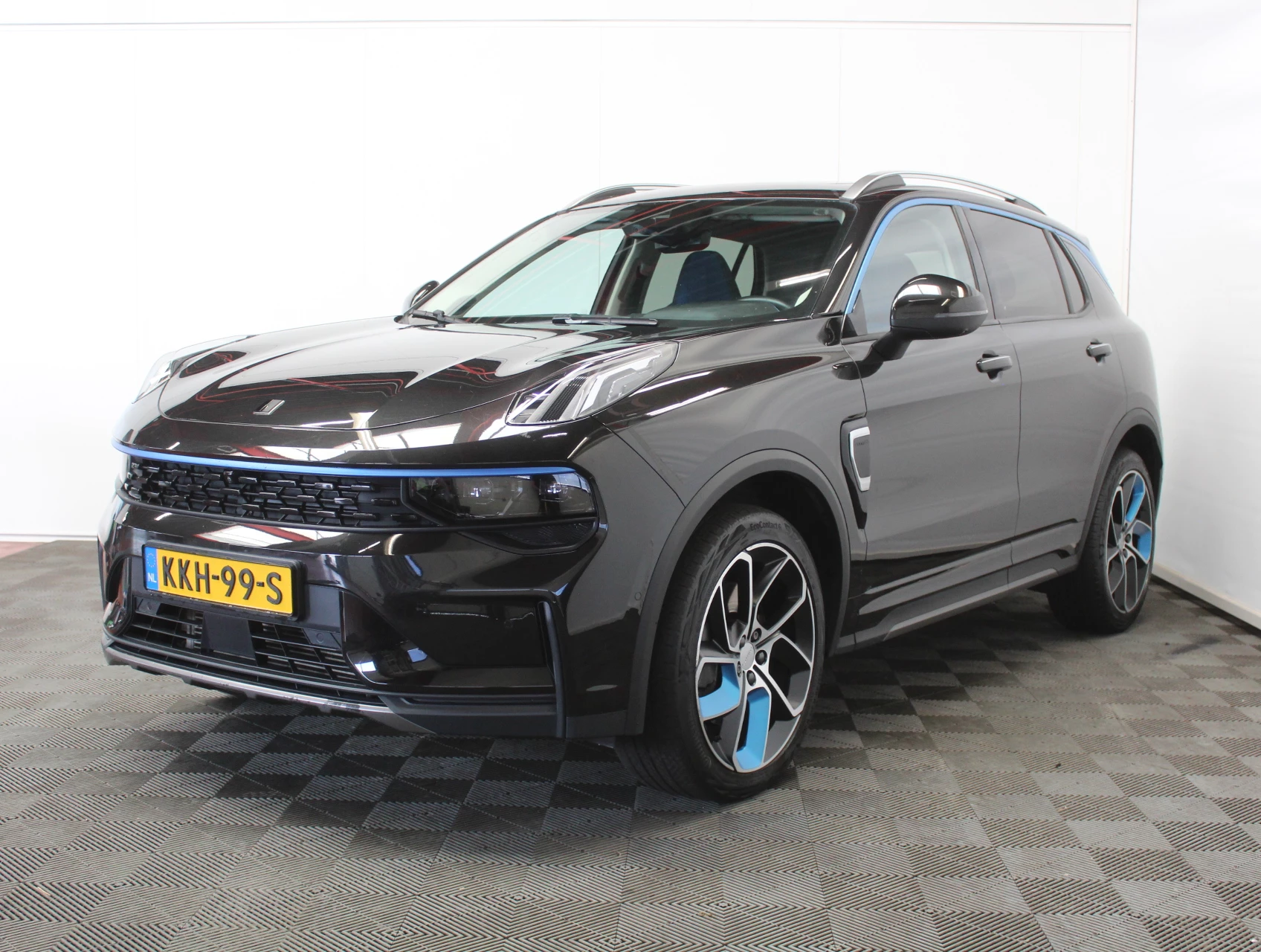 Hoofdafbeelding Lynk & Co 01