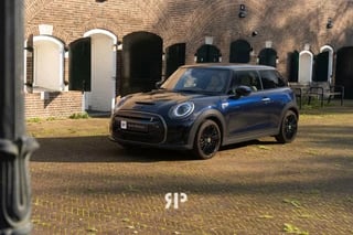 Mini Cooper SE Resolute Edition 33 kWh