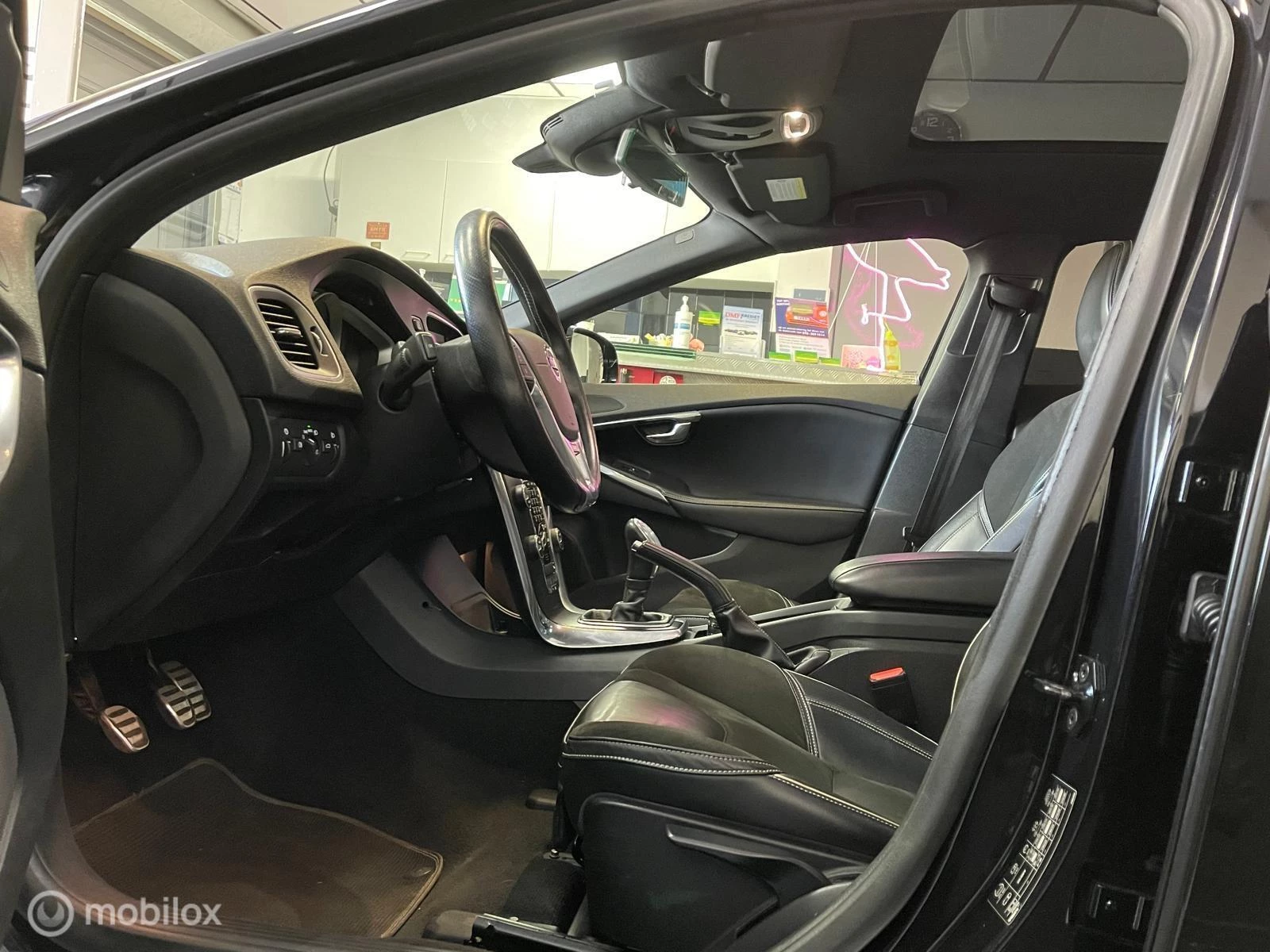 Hoofdafbeelding Volvo V40