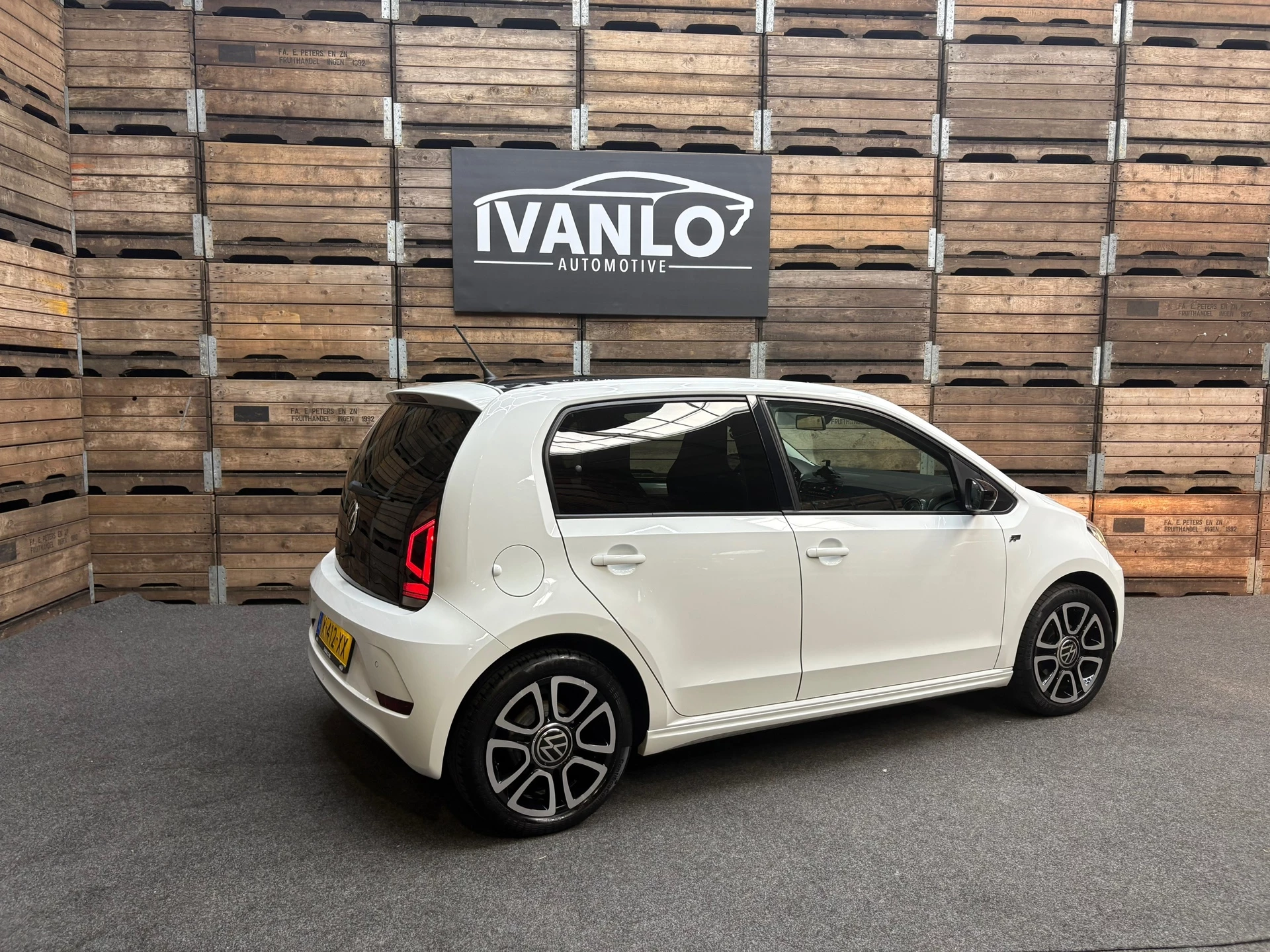 Hoofdafbeelding Volkswagen up!
