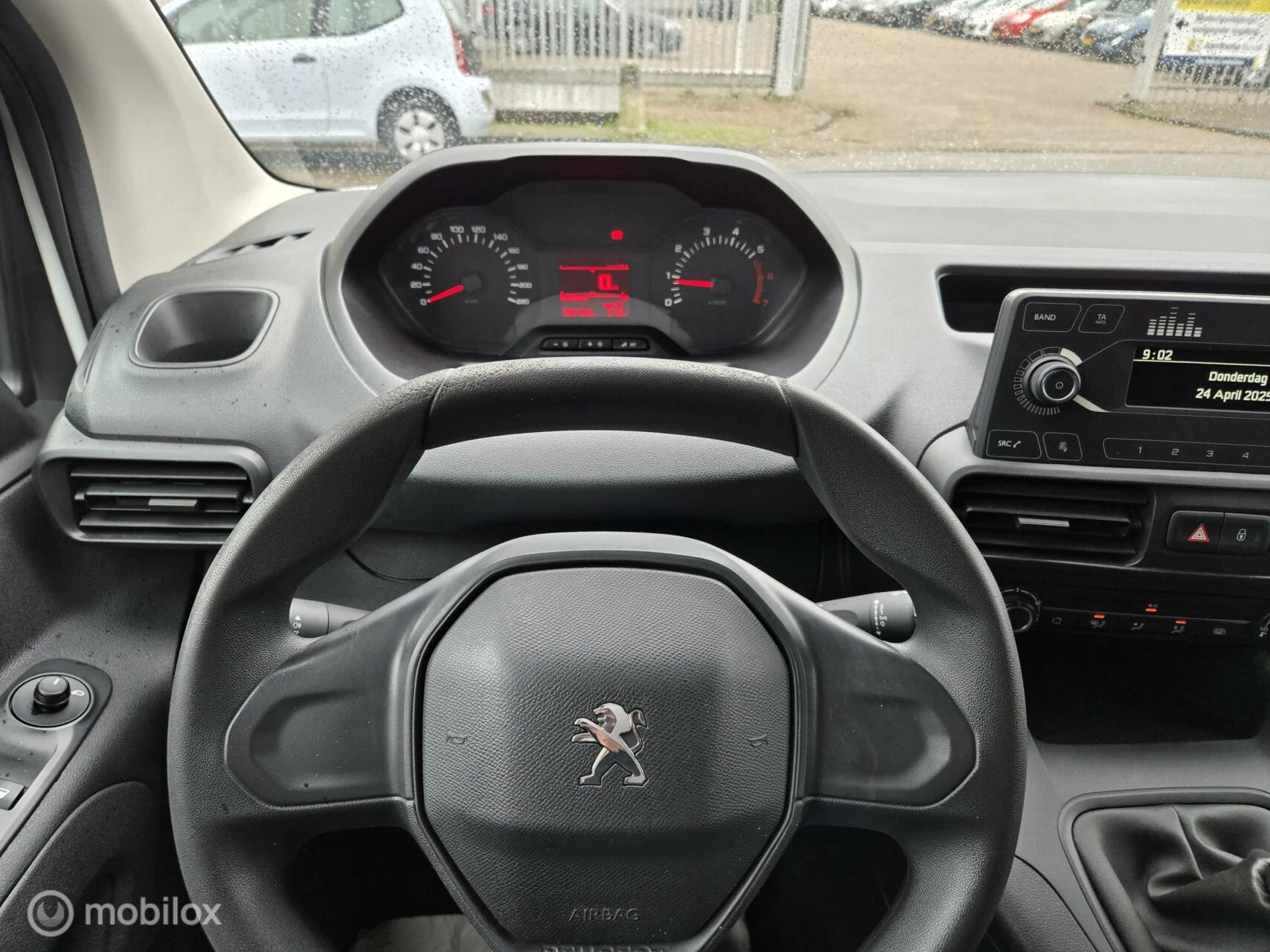 Hoofdafbeelding Peugeot Partner