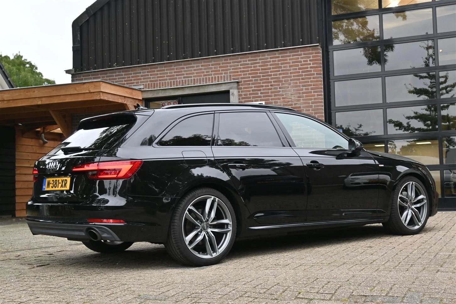 Hoofdafbeelding Audi A4