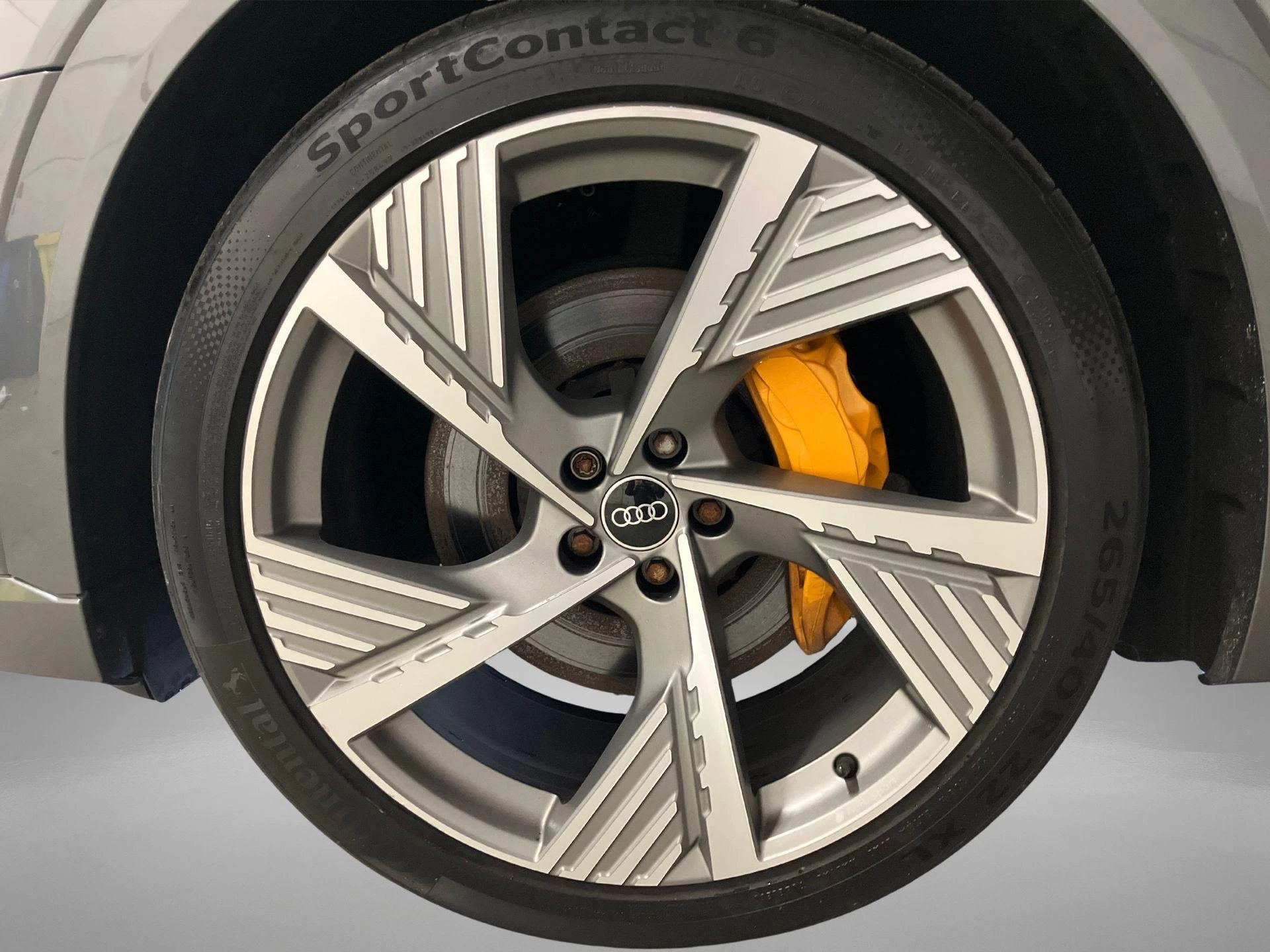 Hoofdafbeelding Audi e-tron