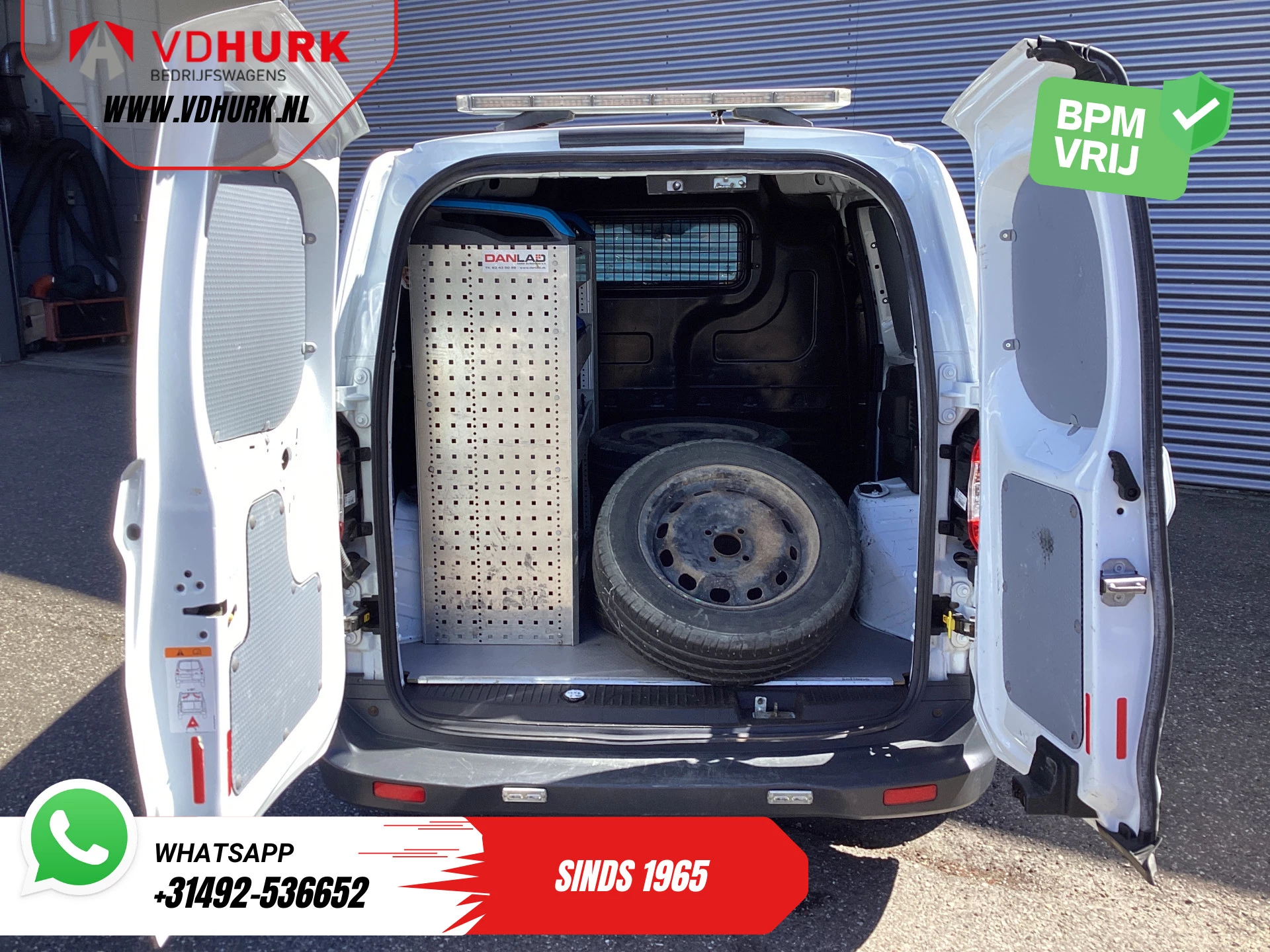 Hoofdafbeelding Ford Transit Courier
