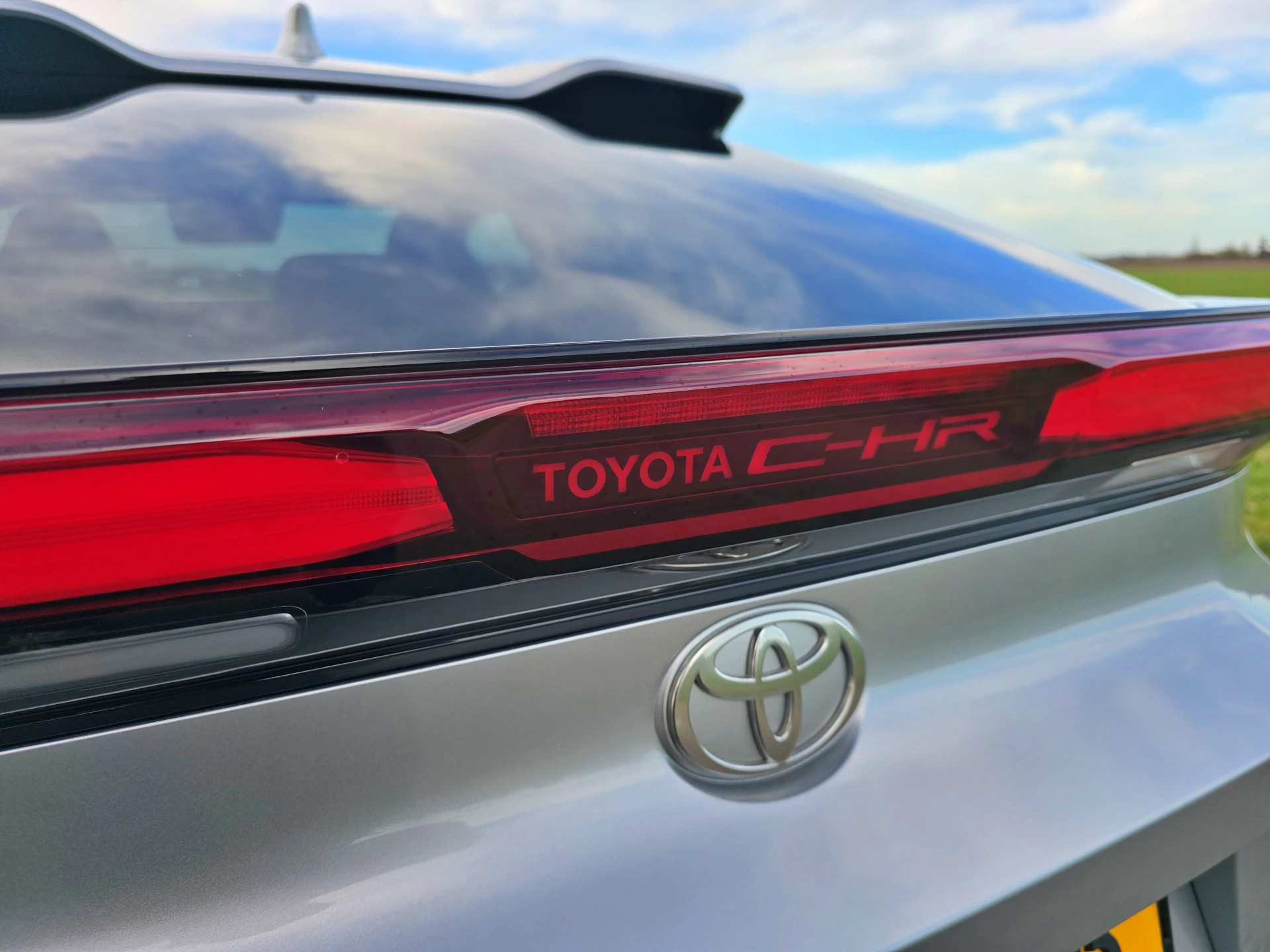 Hoofdafbeelding Toyota C-HR