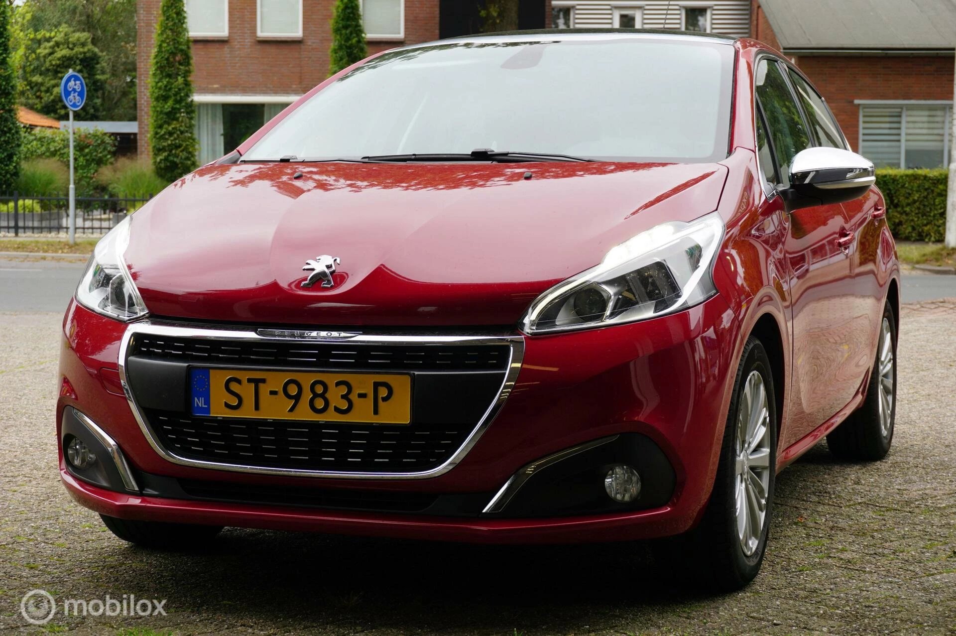 Hoofdafbeelding Peugeot 208