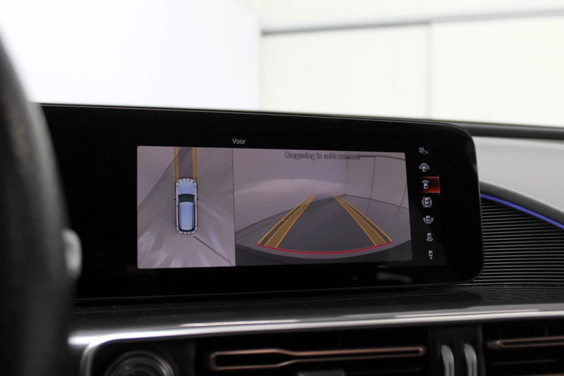 Hoofdafbeelding Mercedes-Benz EQC