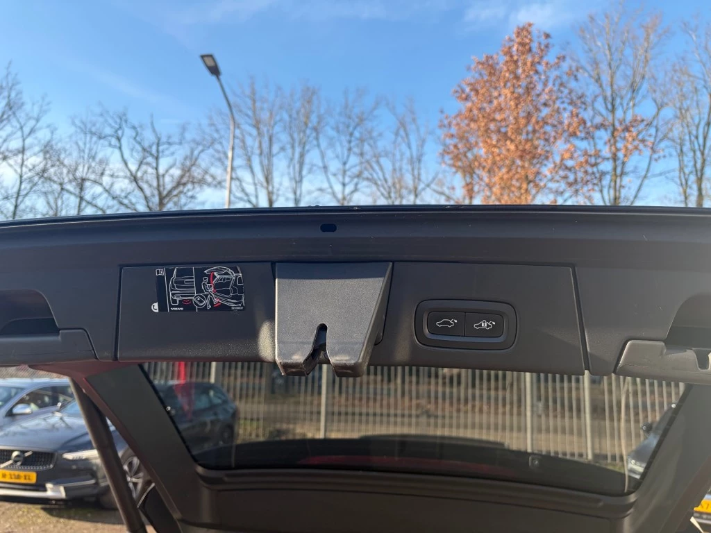 Hoofdafbeelding Volvo V90