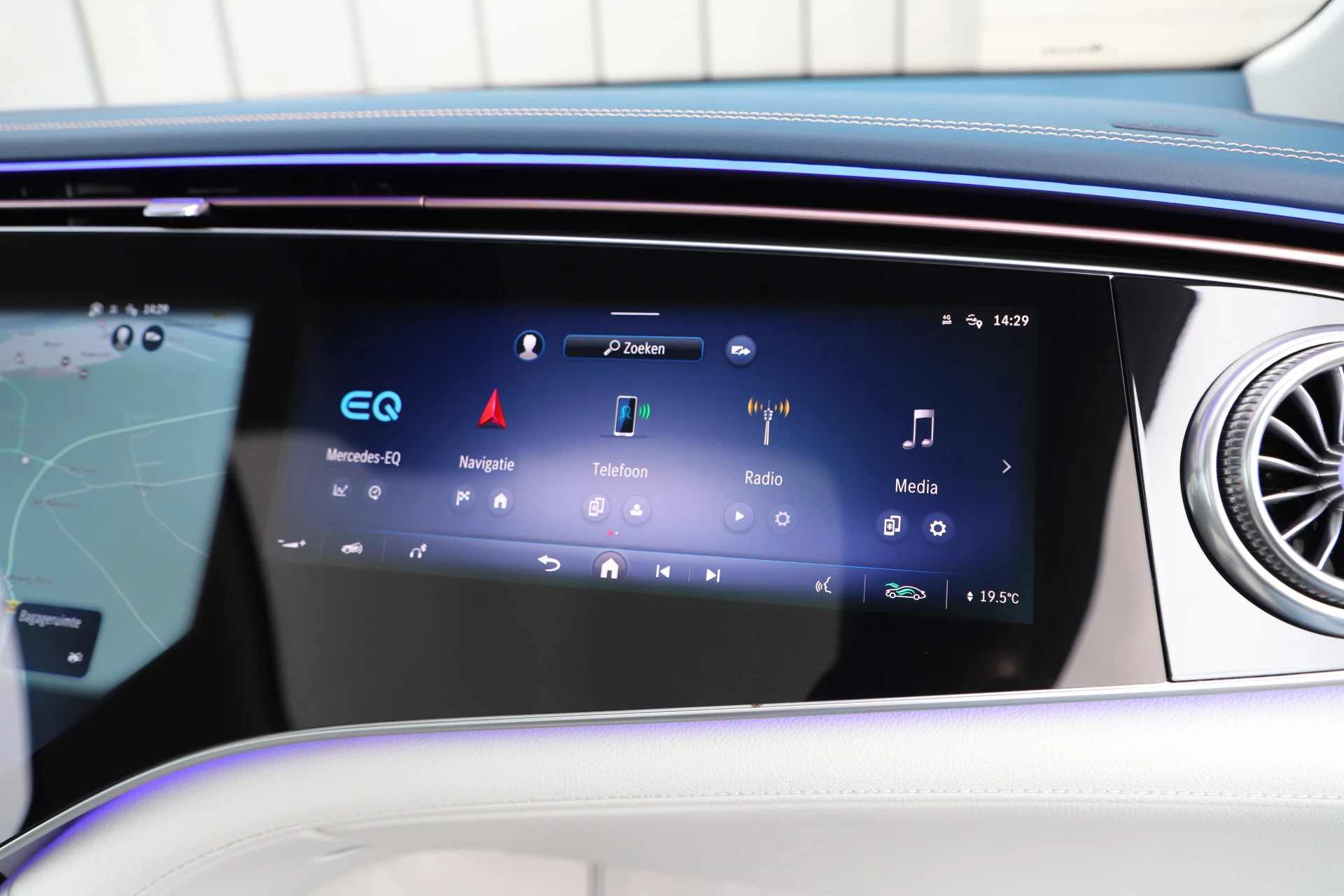 Hoofdafbeelding Mercedes-Benz EQS