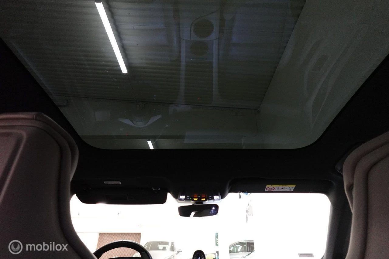 Hoofdafbeelding Porsche Taycan