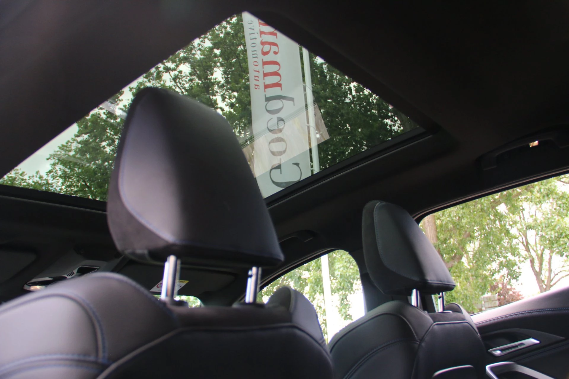Hoofdafbeelding BMW iX2