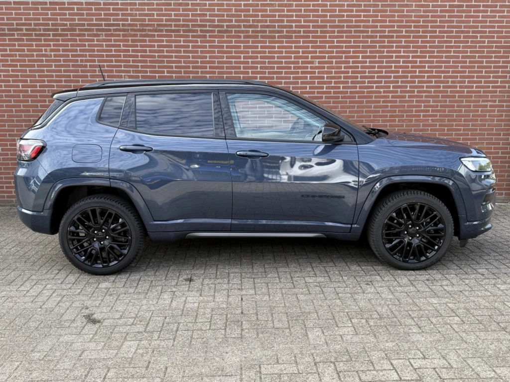 Hoofdafbeelding Jeep Compass
