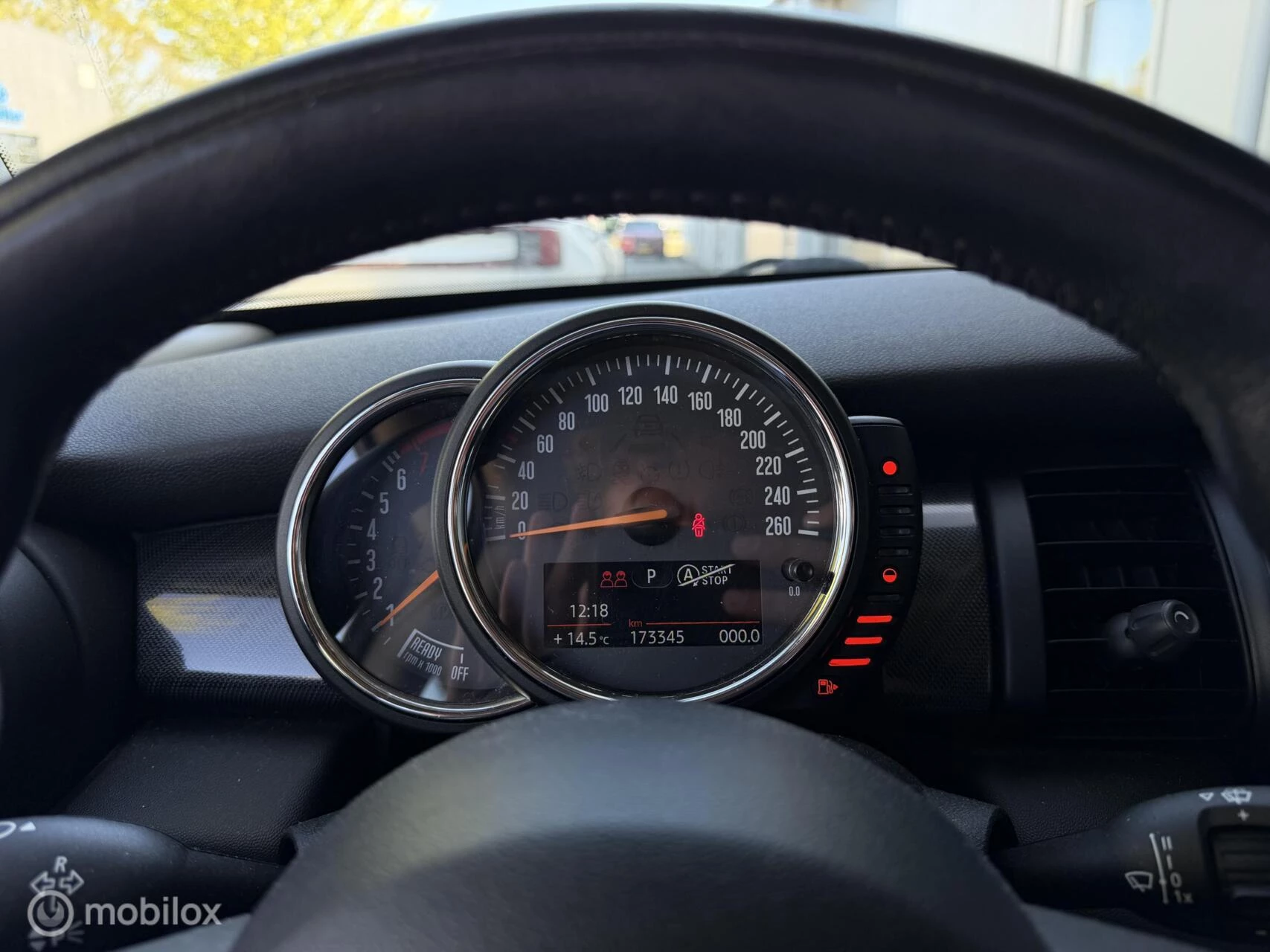 Hoofdafbeelding MINI One