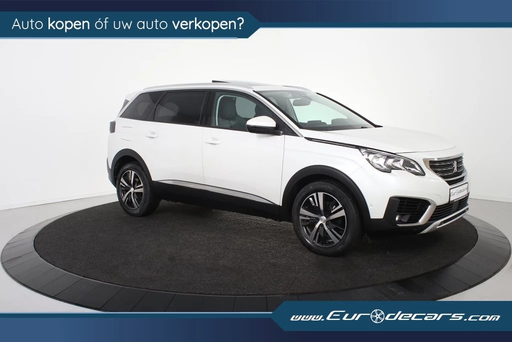 Hoofdafbeelding Peugeot 5008