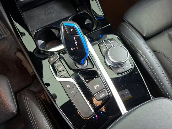 Hoofdafbeelding BMW iX3