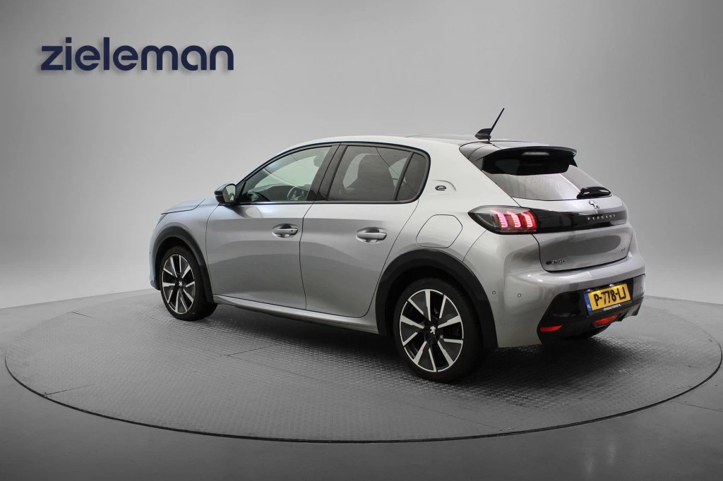 Hoofdafbeelding Peugeot e-208