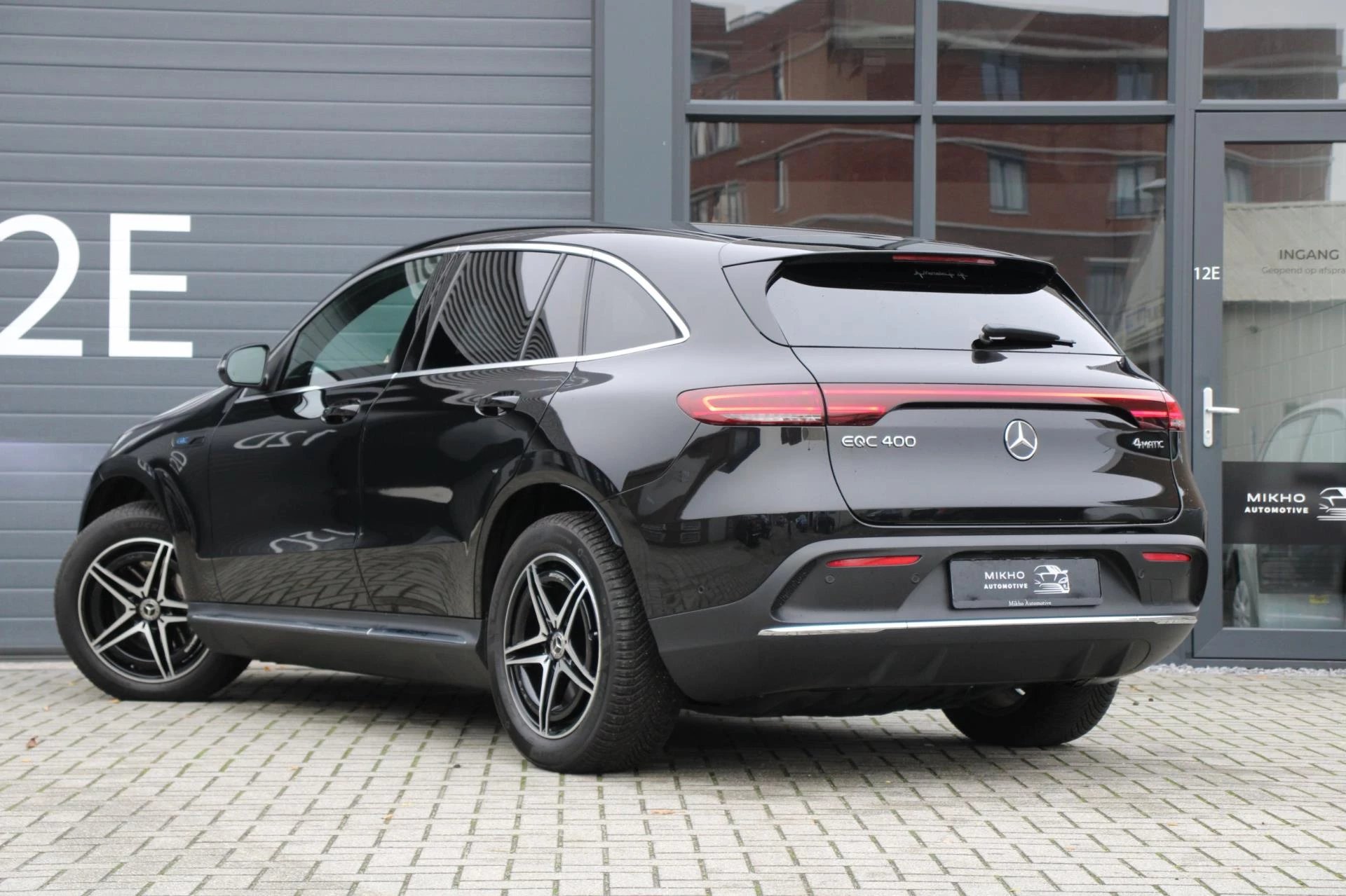 Hoofdafbeelding Mercedes-Benz EQC