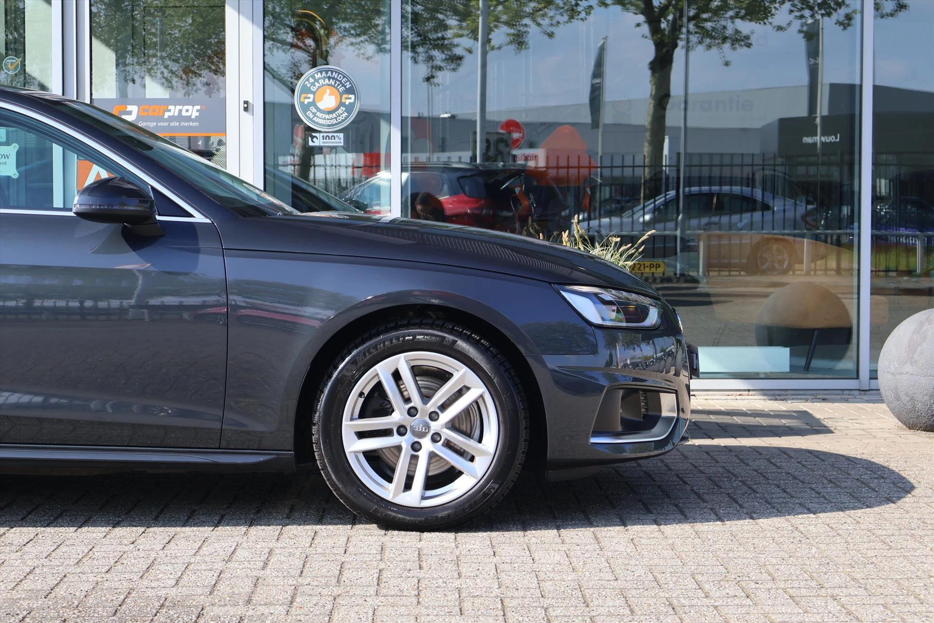 Hoofdafbeelding Audi A4