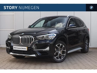 BMW X1 sDrive20i High Executive xLine Automaat / Trekhaak / Sportstoelen / LED / Head-Up / Park Assistant / Stoelverwarming
