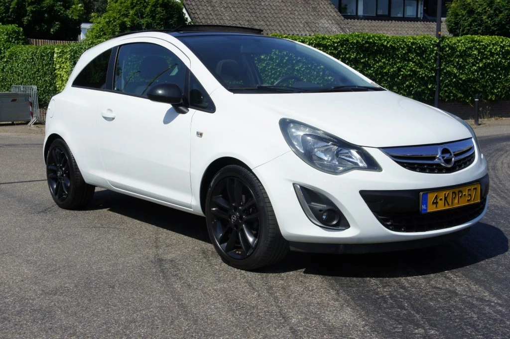 Hoofdafbeelding Opel Corsa