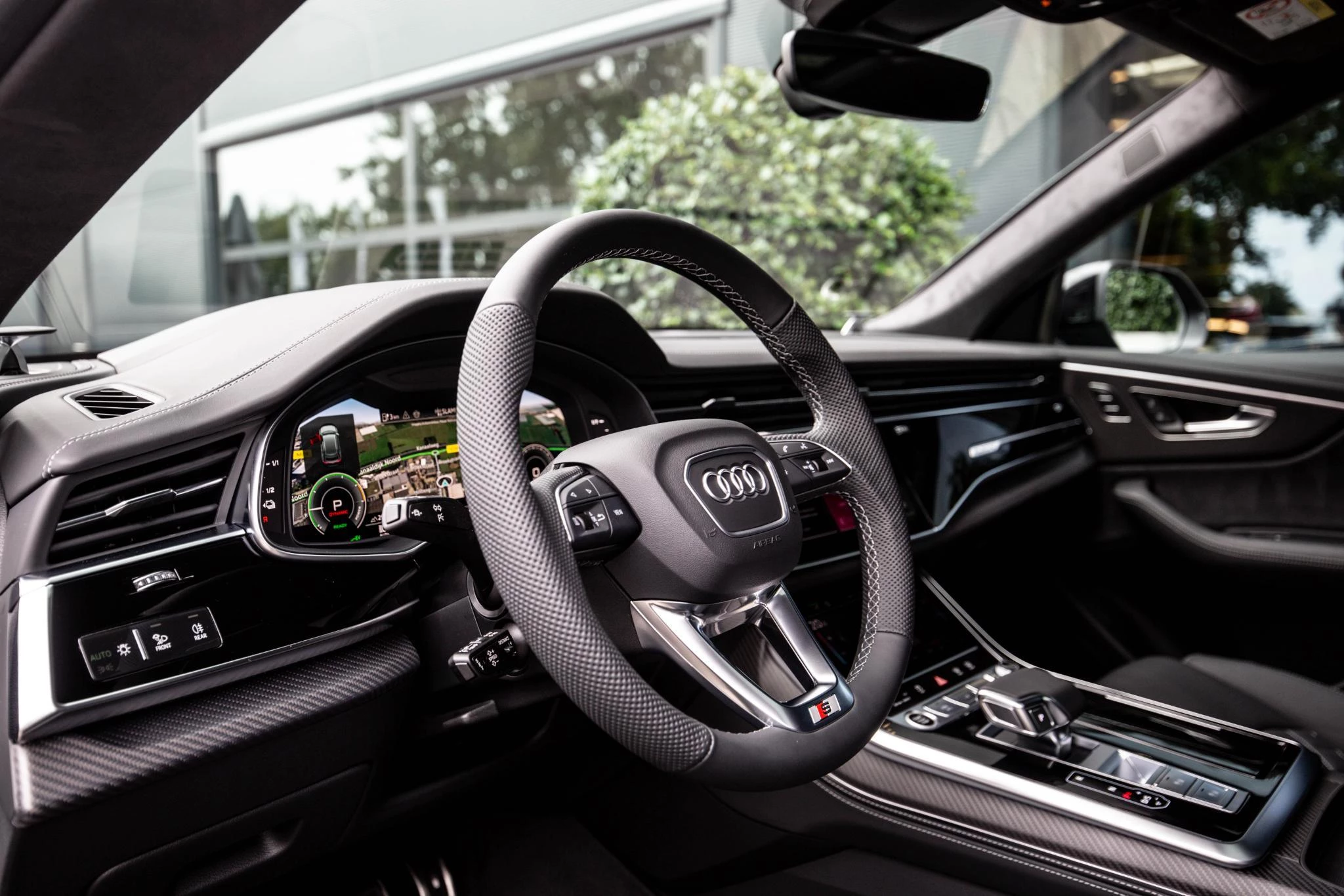 Hoofdafbeelding Audi Q8