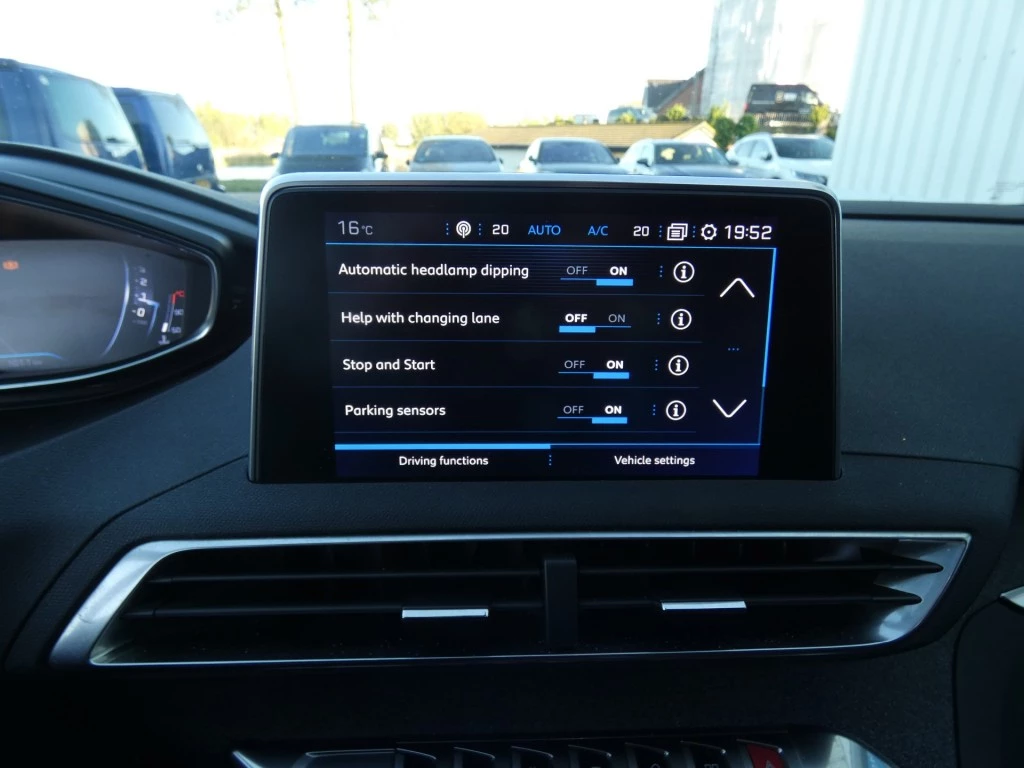 Hoofdafbeelding Peugeot 3008