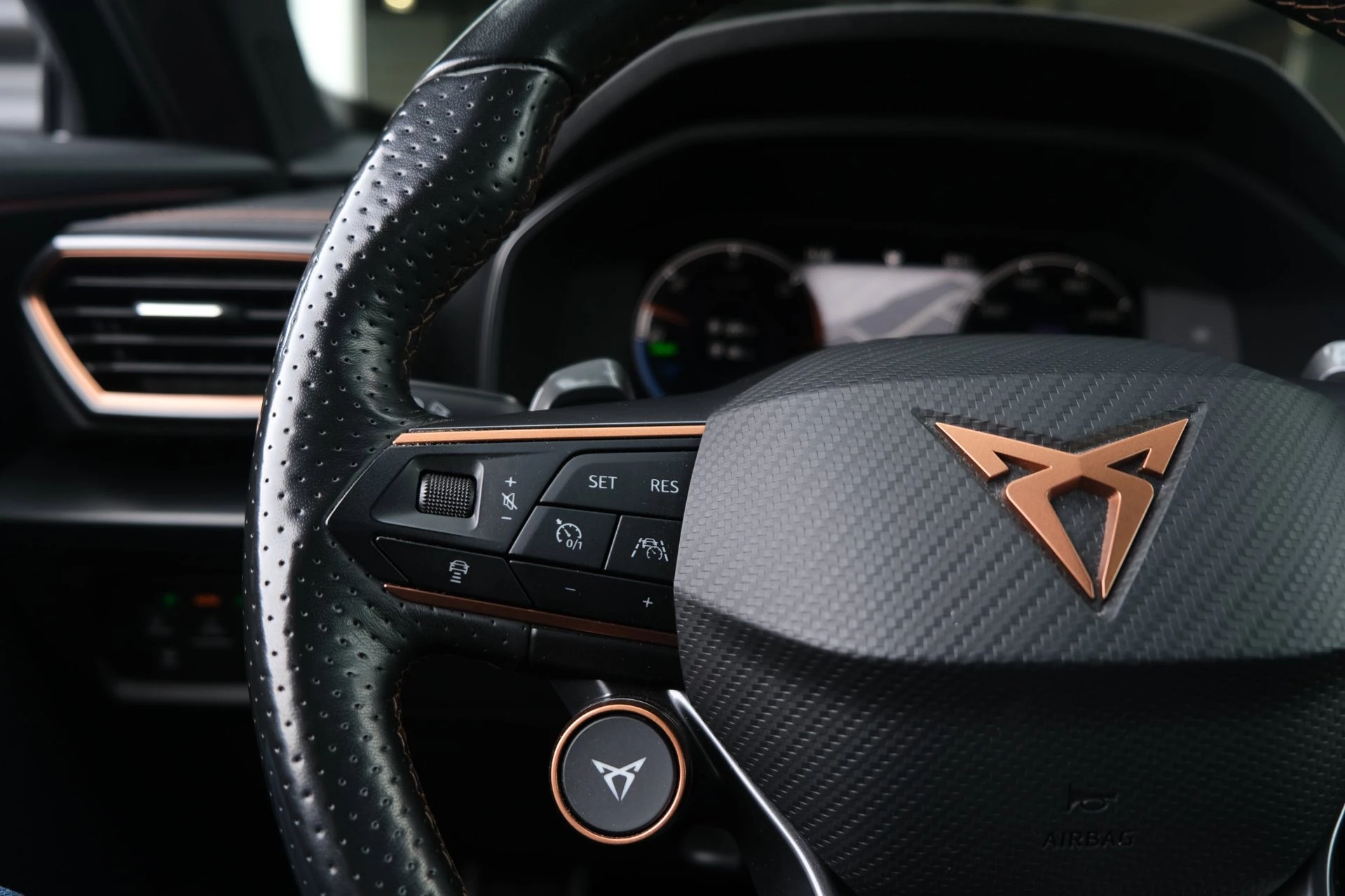 Hoofdafbeelding CUPRA Formentor