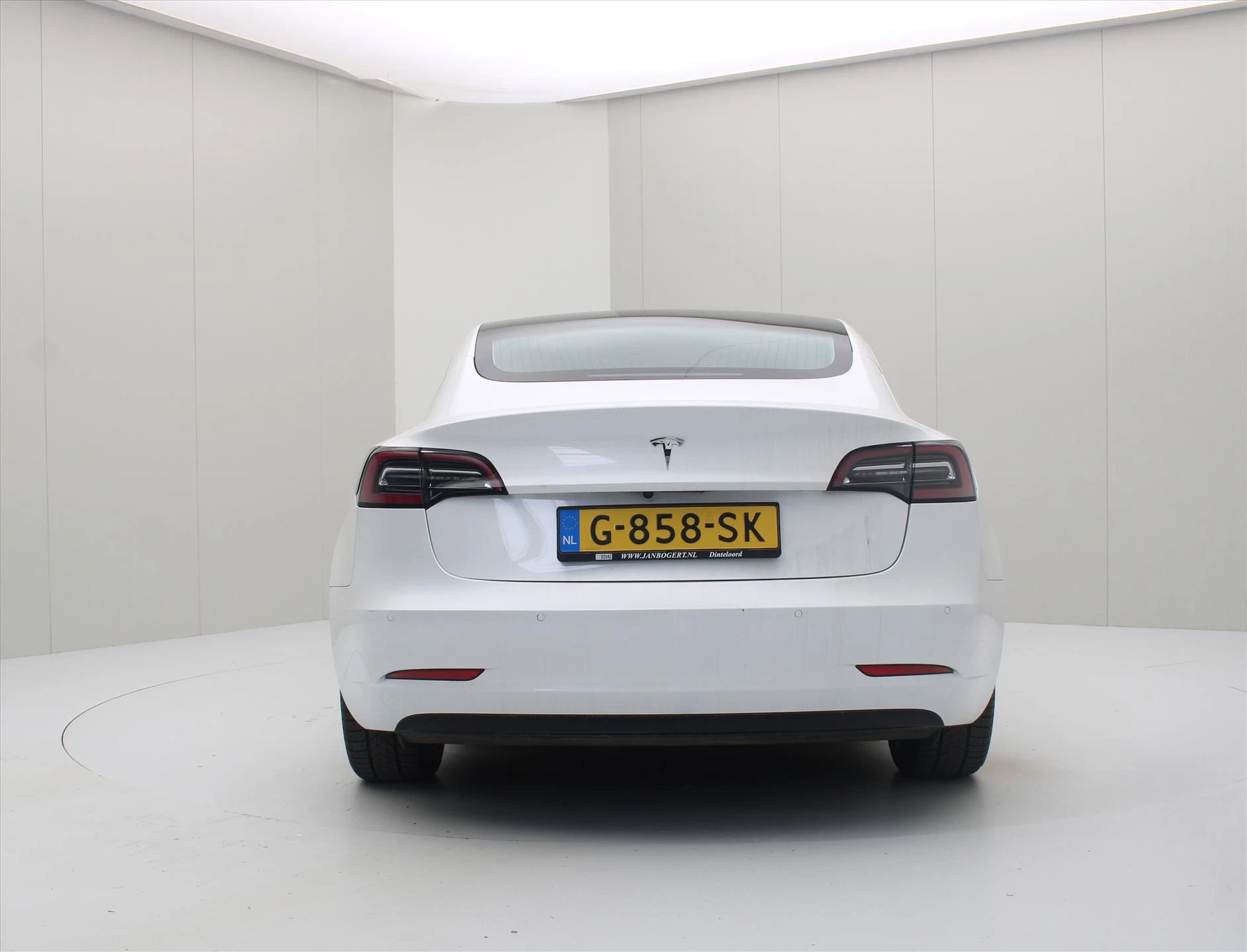 Hoofdafbeelding Tesla Model 3