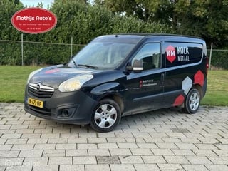 Hoofdafbeelding Opel Combo Opel Combo 1.3 CDTi L1H1 Edition Engine ticking!! Motor tikt!! export!