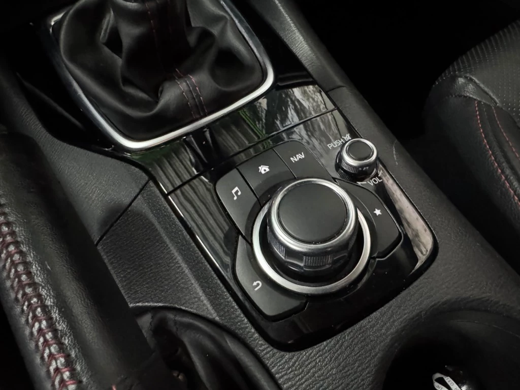 Hoofdafbeelding Mazda 3