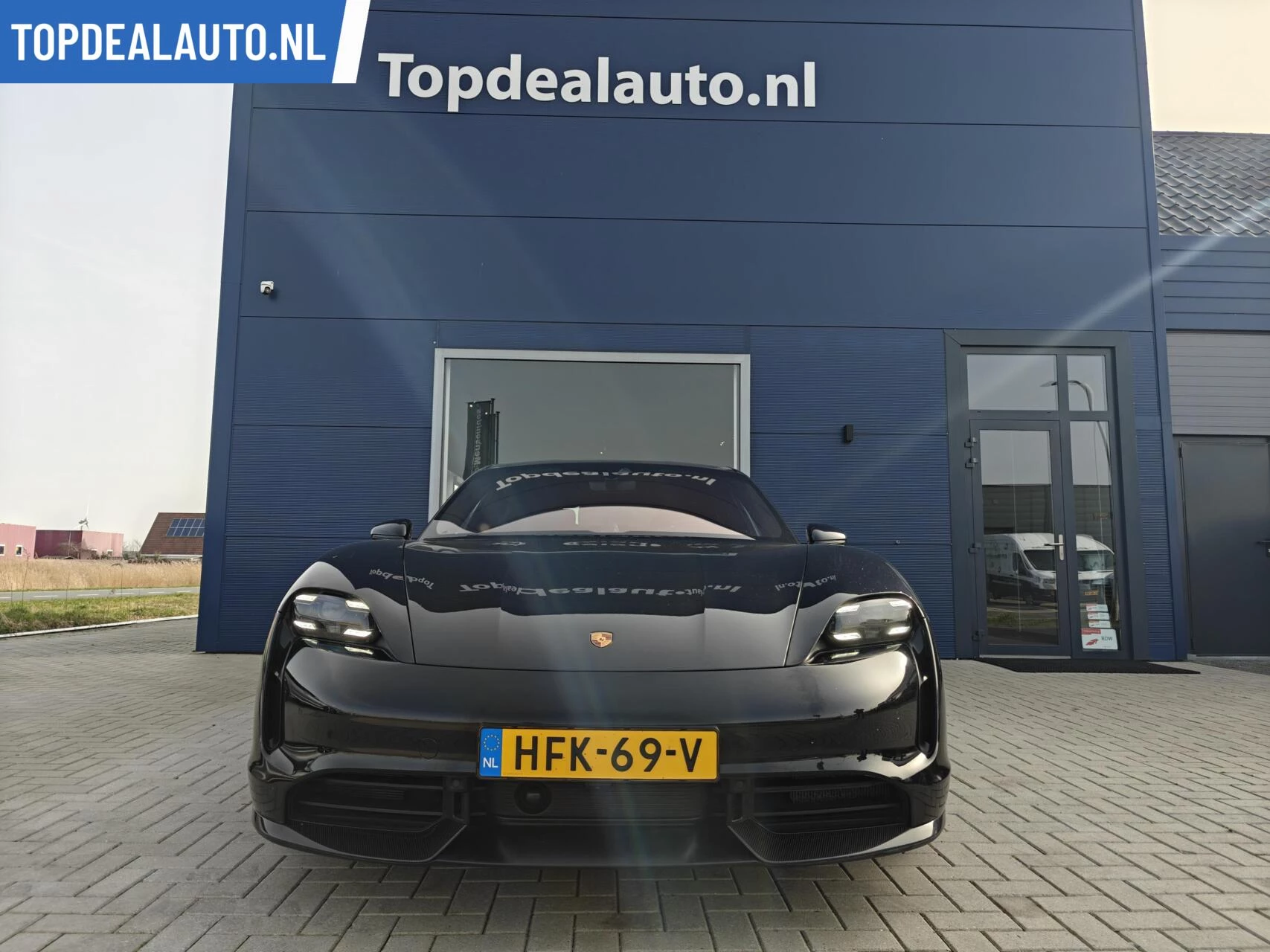 Hoofdafbeelding Porsche Taycan
