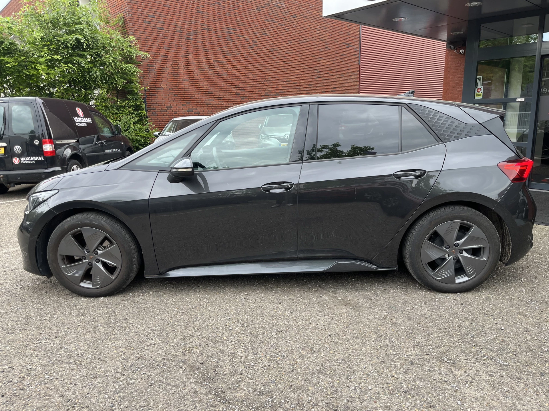 Hoofdafbeelding CUPRA Born