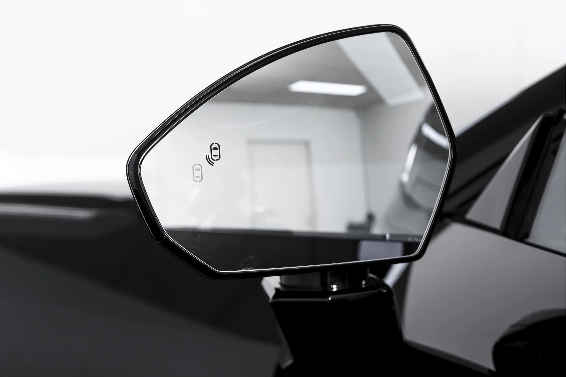 Hoofdafbeelding Lynk & Co 08