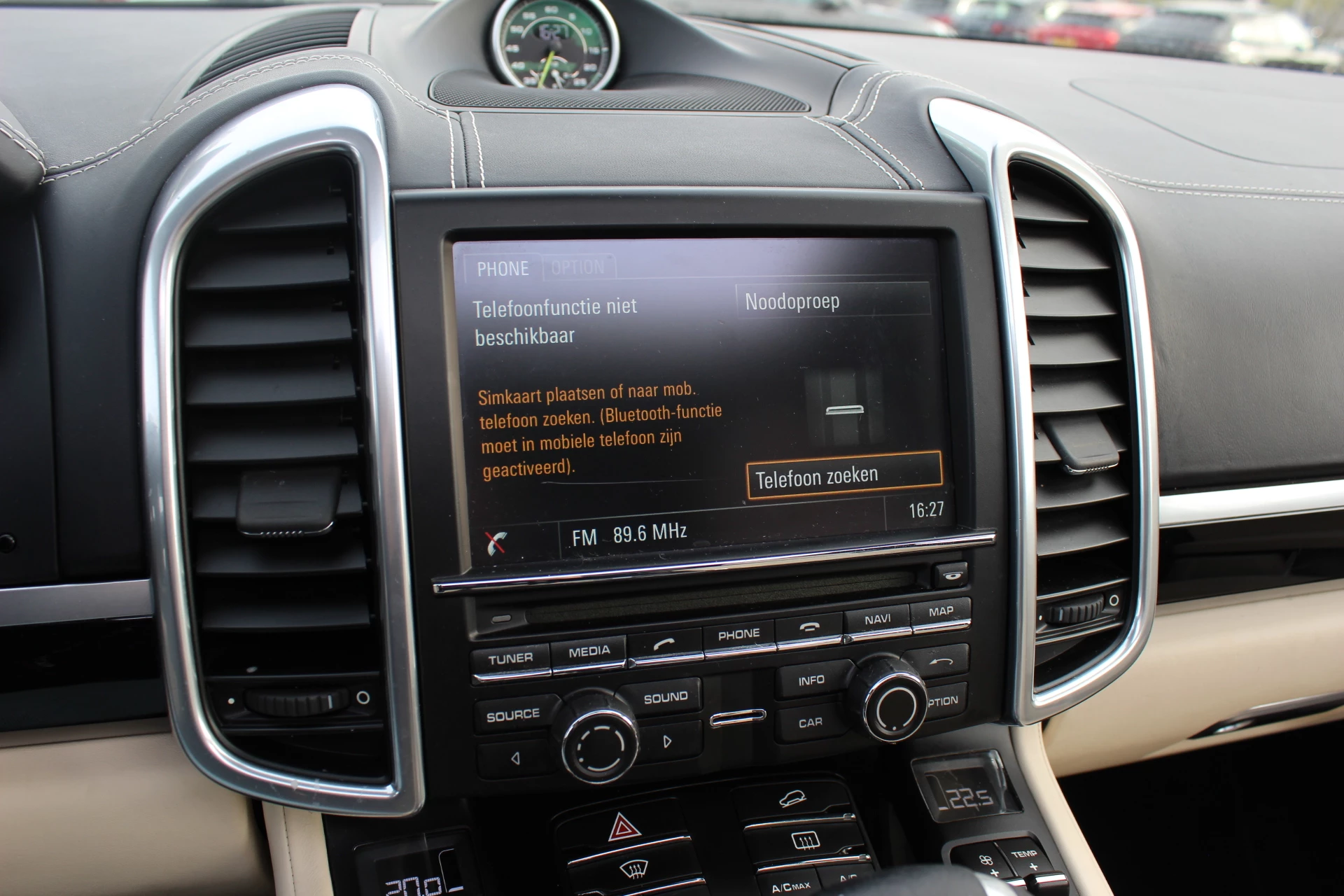 Hoofdafbeelding Porsche Cayenne