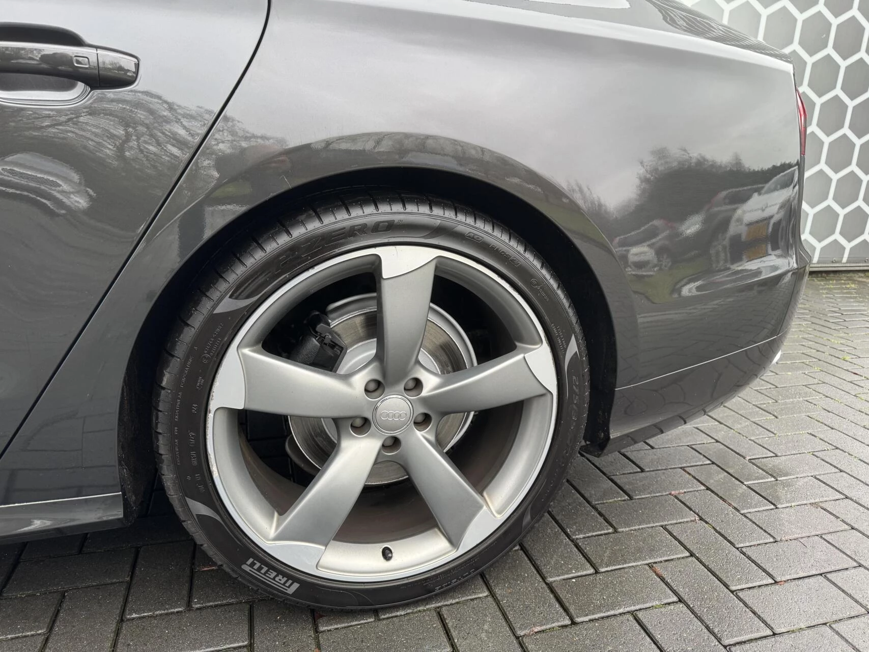 Hoofdafbeelding Audi A8