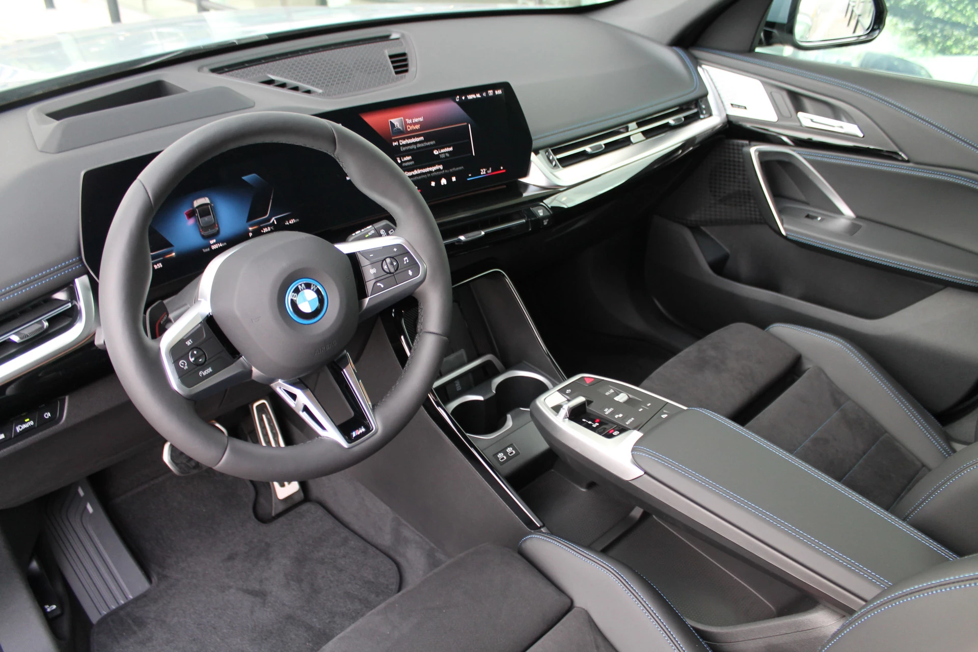Hoofdafbeelding BMW iX1