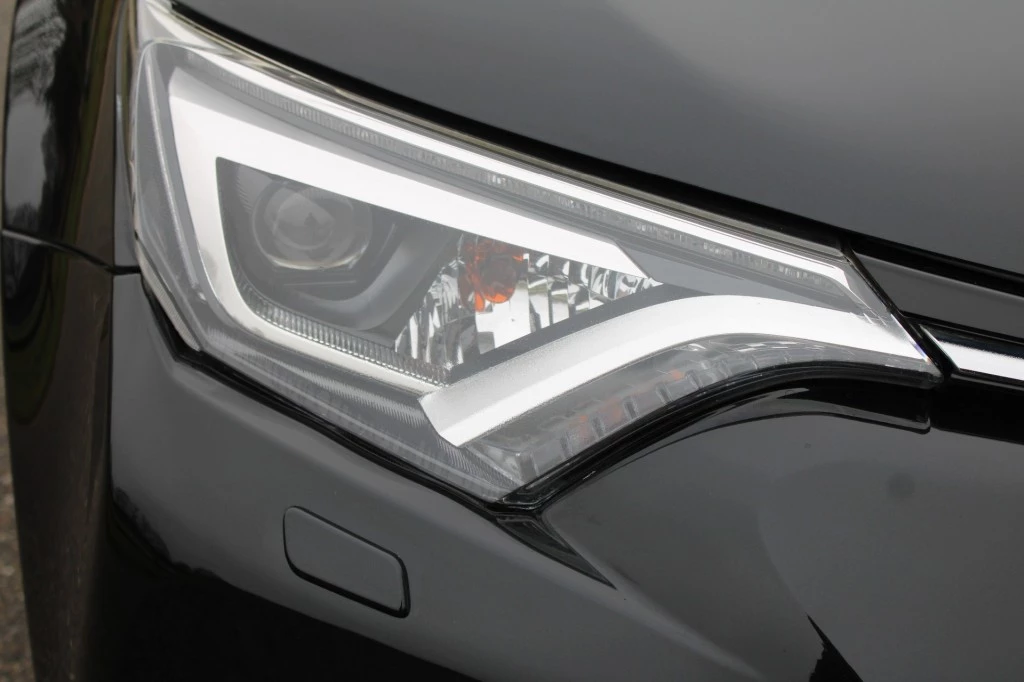 Hoofdafbeelding Toyota RAV4