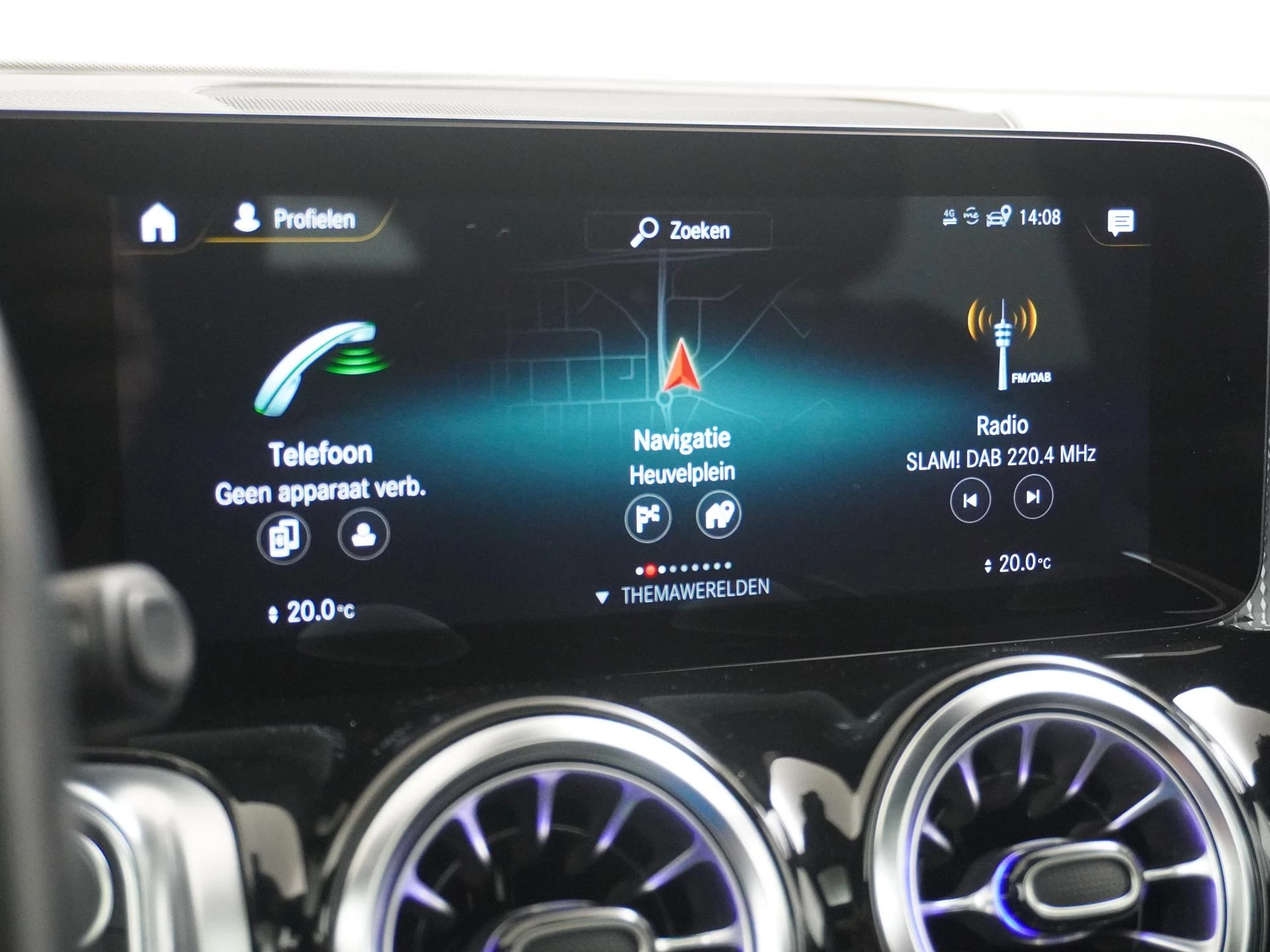 Hoofdafbeelding Mercedes-Benz EQB