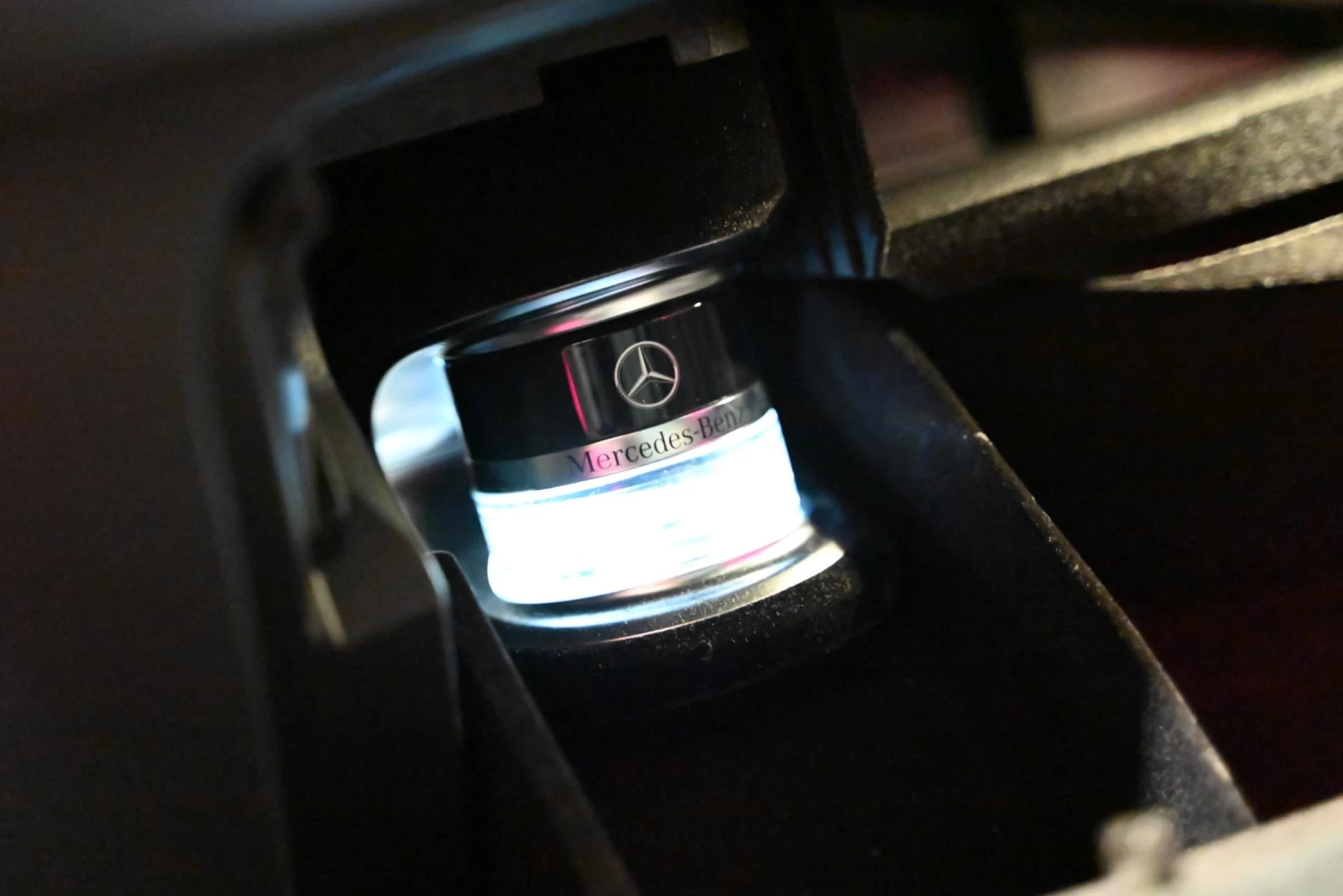 Hoofdafbeelding Mercedes-Benz EQC