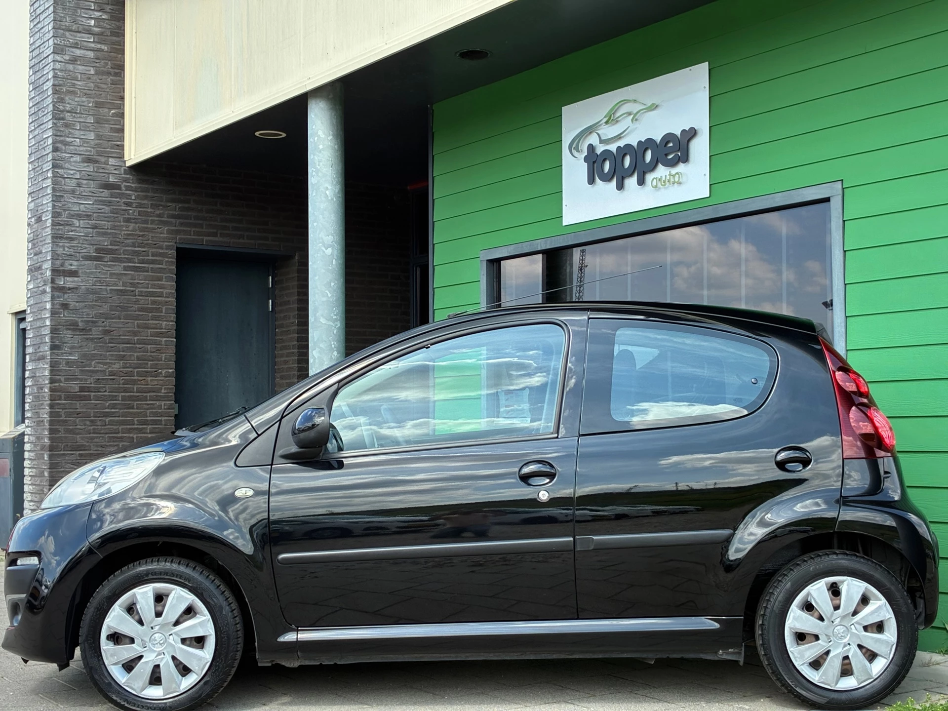 Hoofdafbeelding Peugeot 107