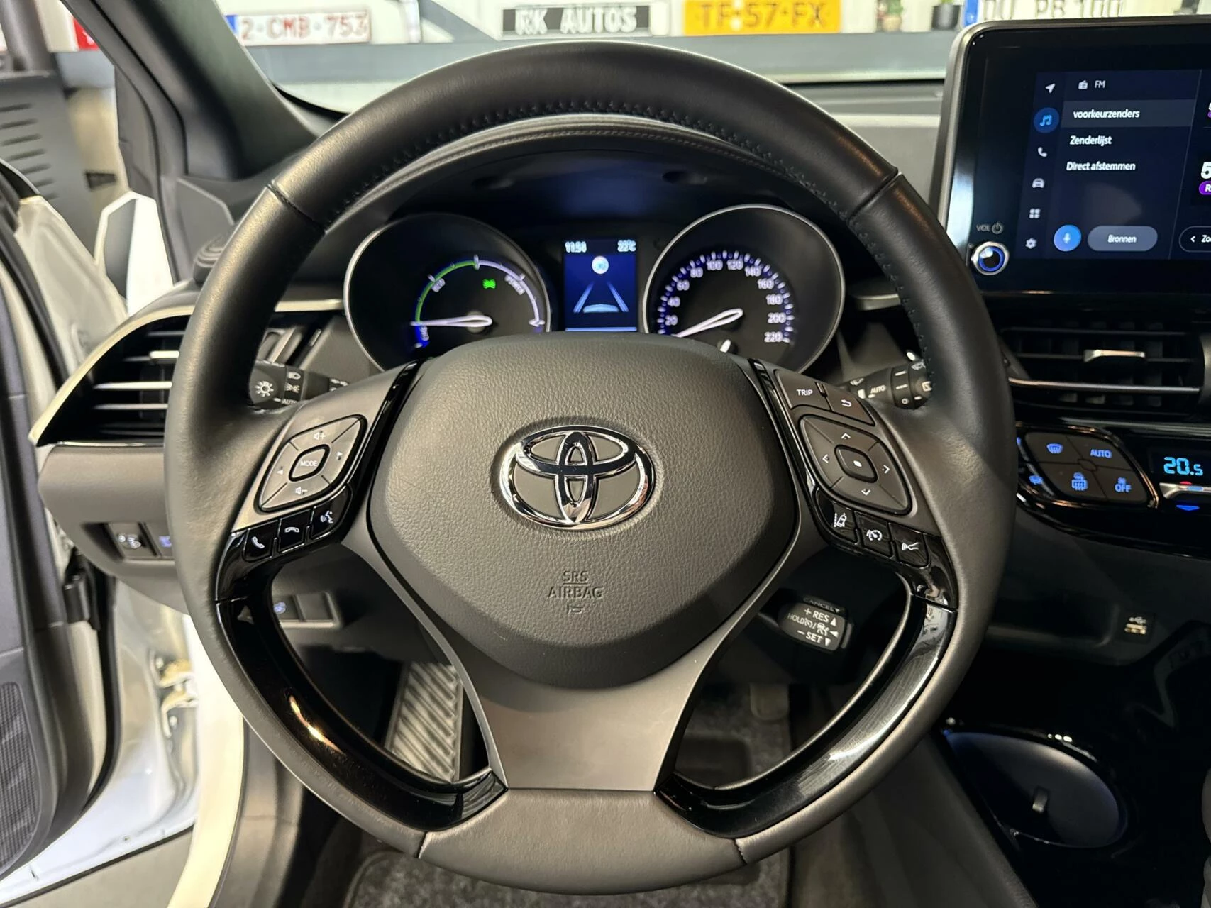 Hoofdafbeelding Toyota C-HR