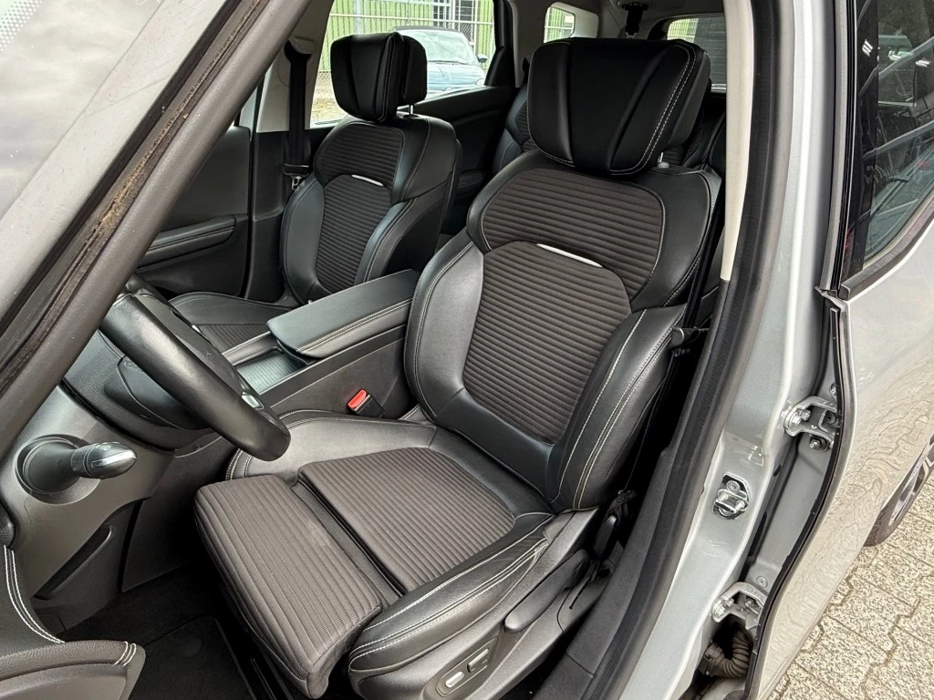 Hoofdafbeelding Renault Scénic